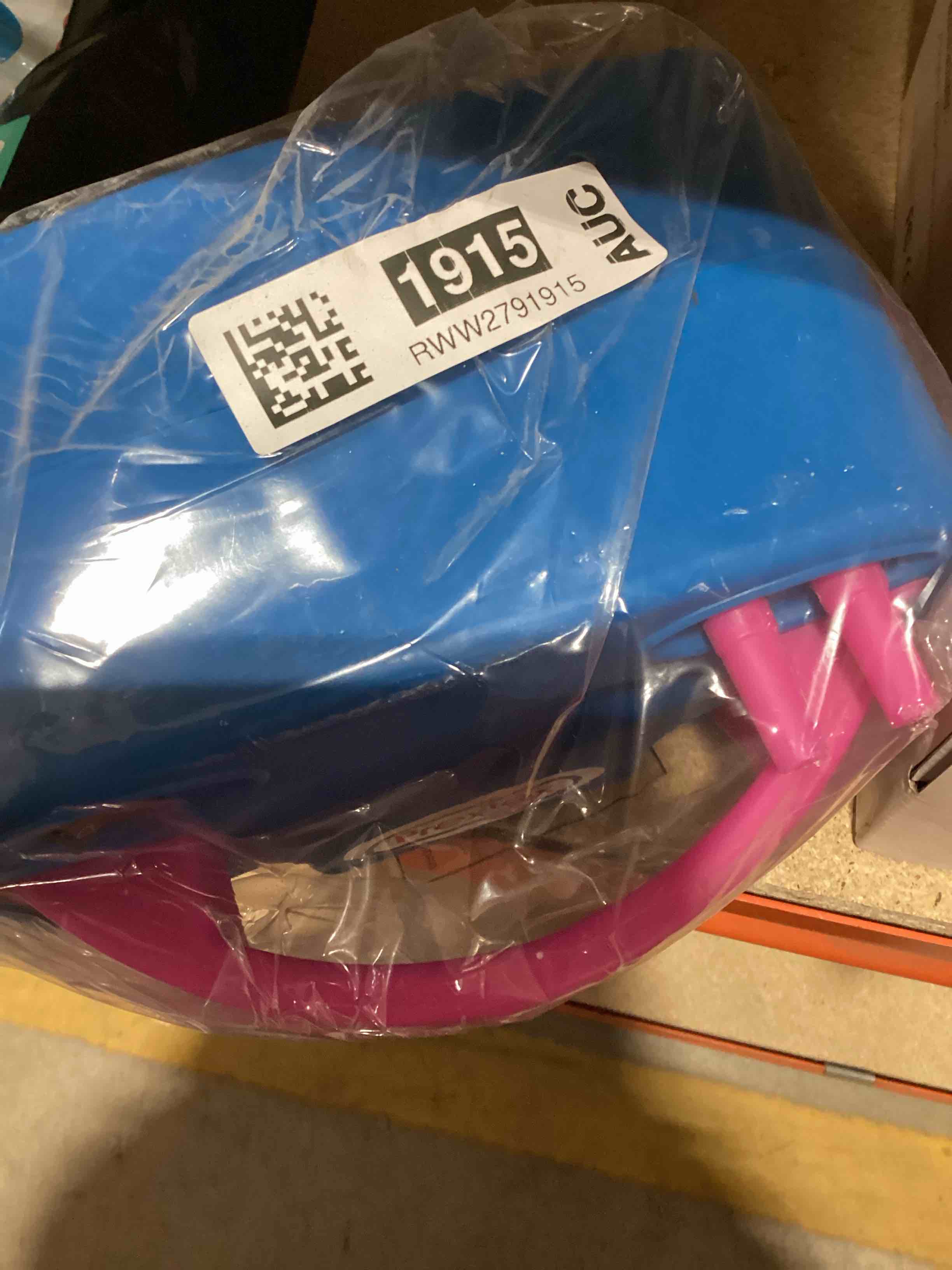 Condition photo showing Good Condition for Prextex Balloons Electric Pump Inflate, Blue 110V 600W - Portable Pump with Air Blower & Dual Nozzle Inflator for Fast, Easy Bulk Balloons Filling for Event & Party Decoration - Balloon Pumps Electric