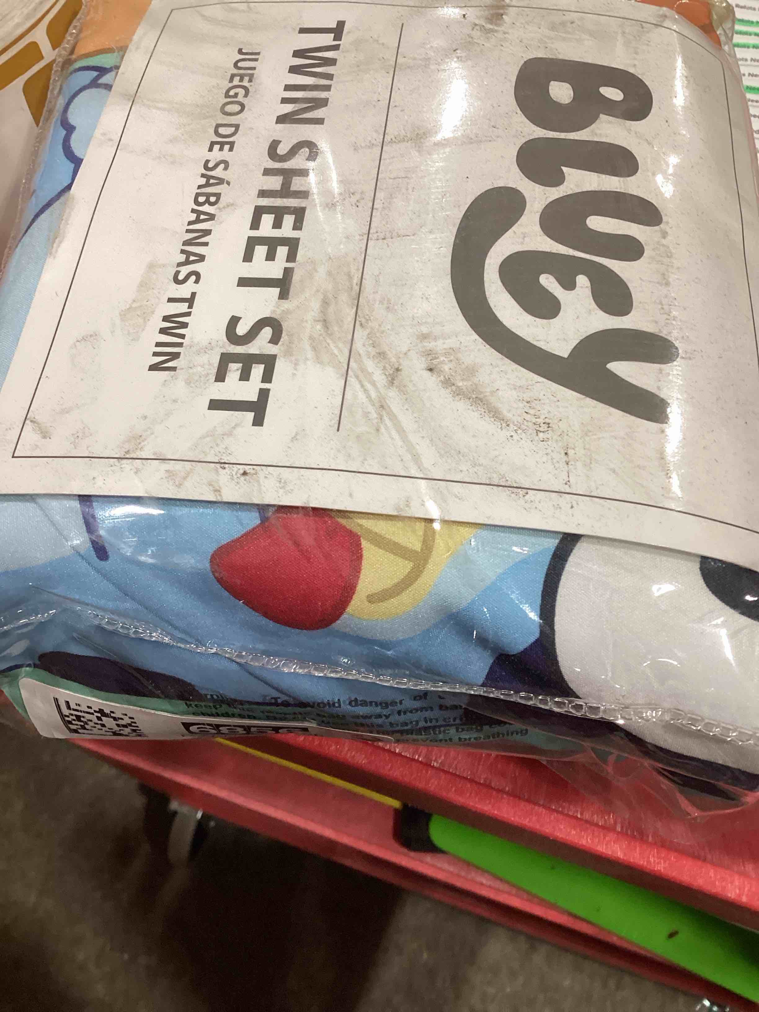 Condition photo showing New/Like New for Jay Franco Bluey & Bingo Twin Size Sheet Set - 3 Piece Set Super Soft and Cozy Kid’s Bedding - Fade Resistant Microfiber Sheets (Official Bluey Product)