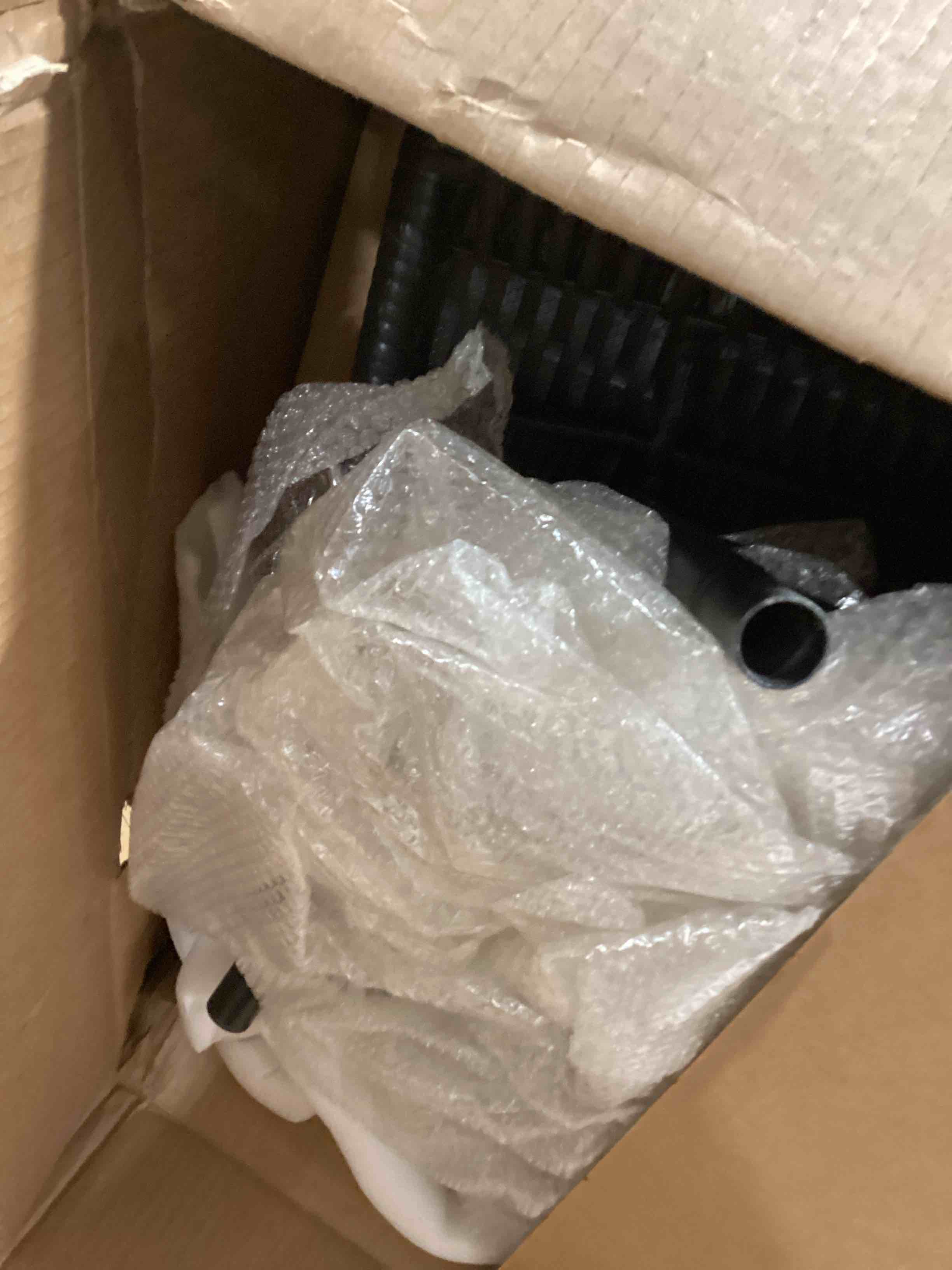 https://s3.amazonaws.com/lotting-images-prod/bidfta/BRN2517253_1750421320411.jpeg