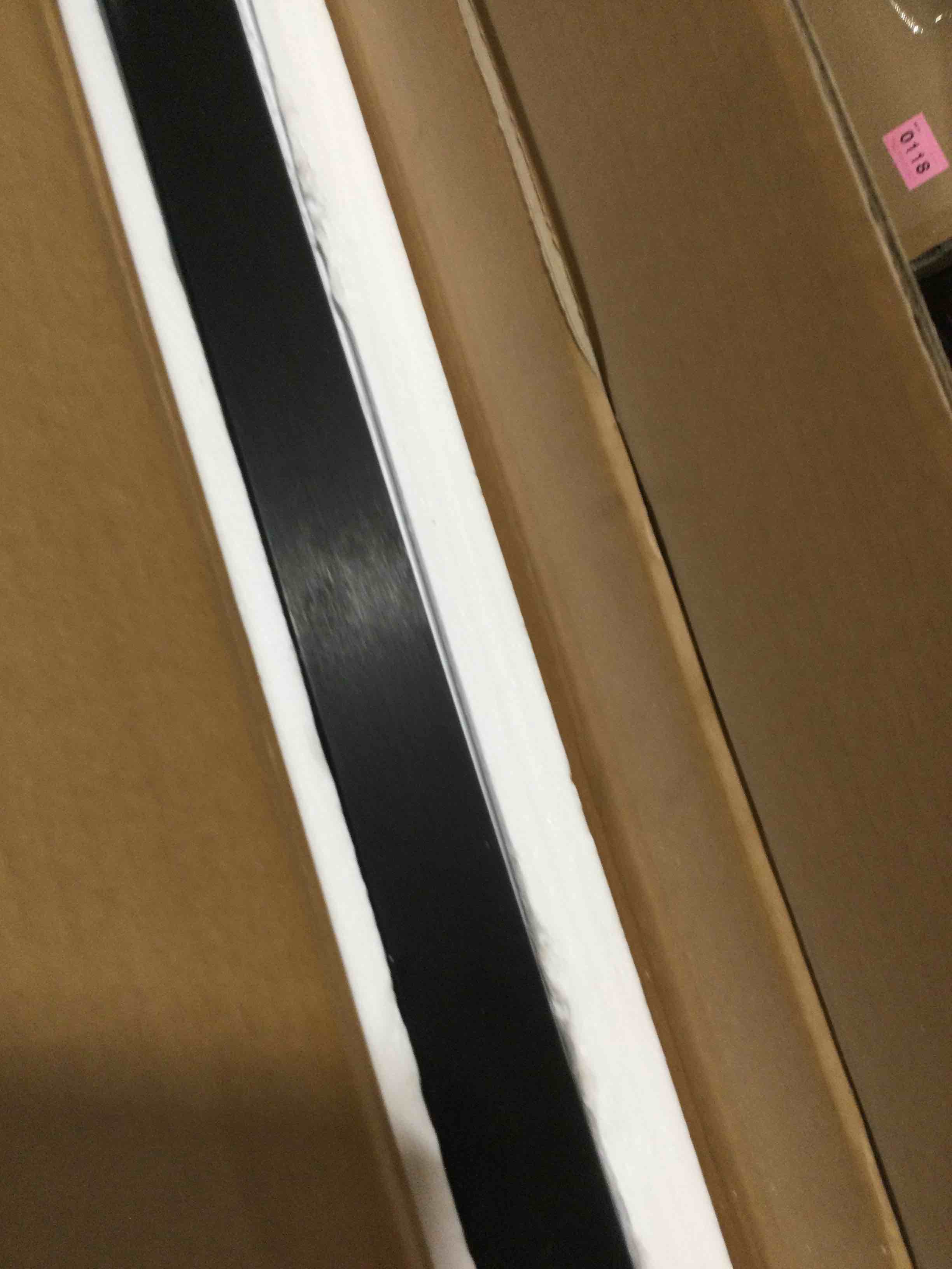 https://s3.amazonaws.com/lotting-images-prod/bidfta/BRN2517952_1750967228097.jpeg