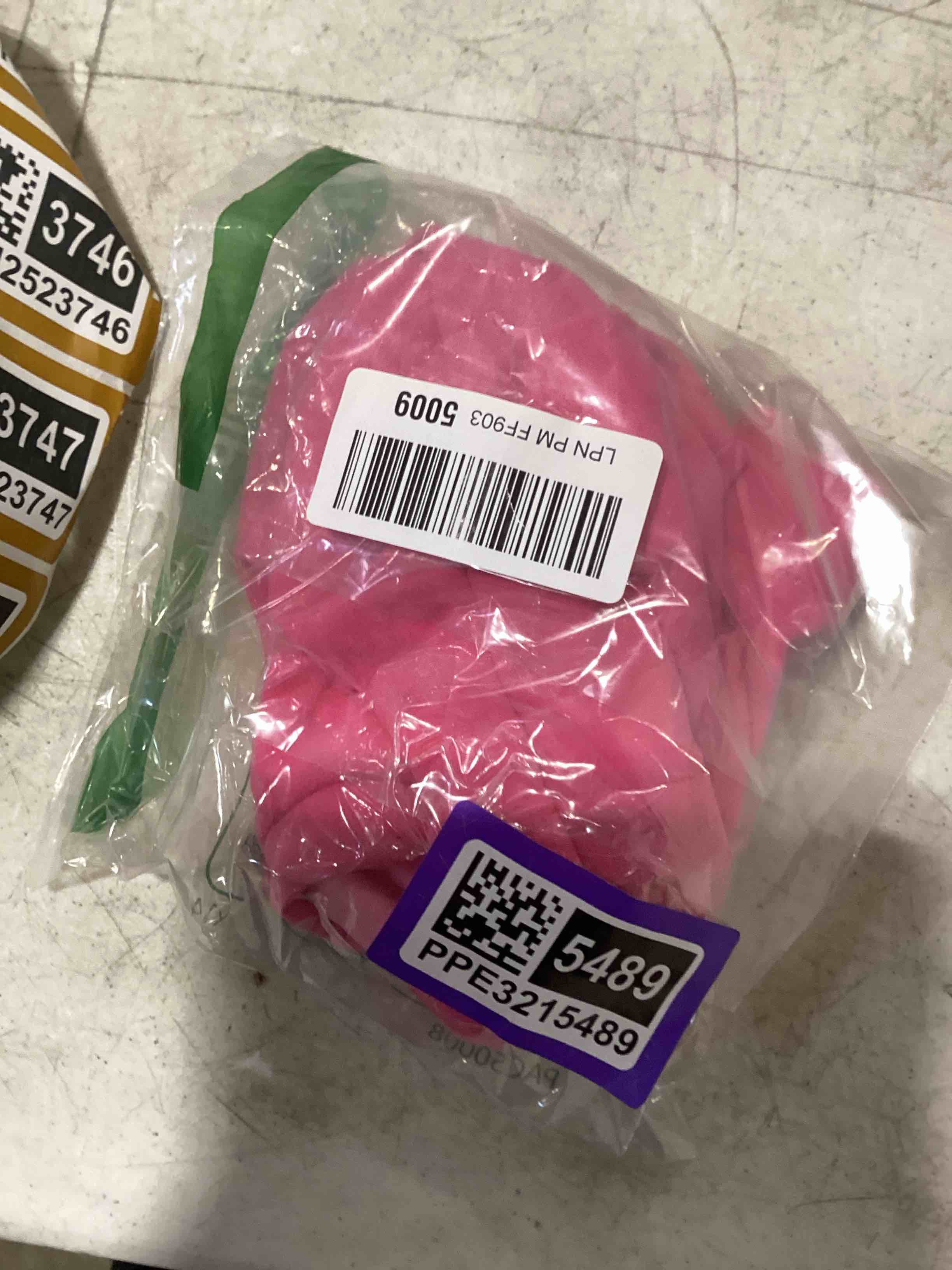 Condition photo showing Good Condition for PUMYPOREITY Cat Hair Sticky Sweater, Recovery Suit - Breathable & Lightweight for Post-Surgery Protection, Cat Onsie Prevents Licking Wounds, Pink, XL X-Large Pink