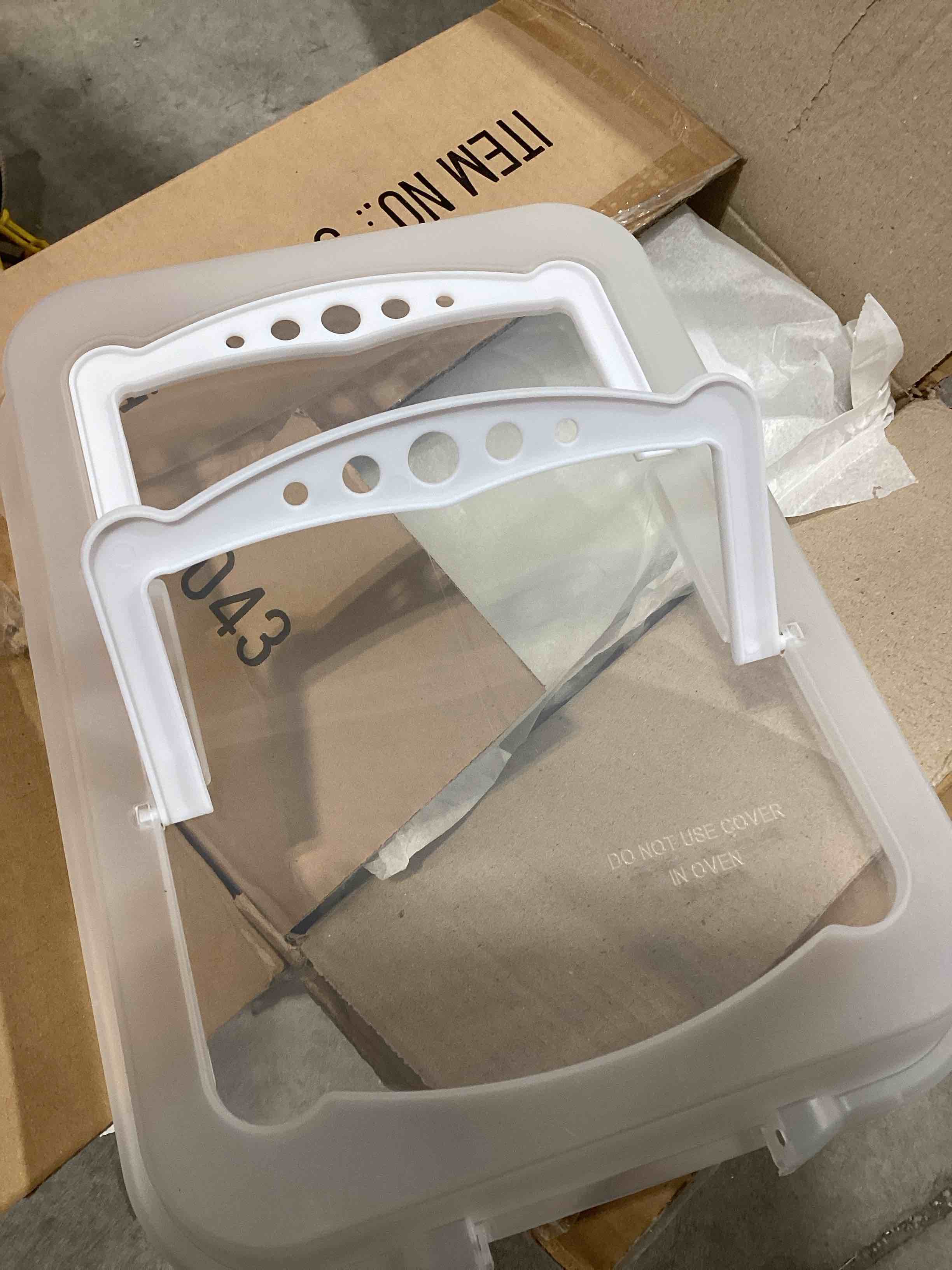 Condition photo showing New/Like New for cake carrier lids 1 box with 24 lids 