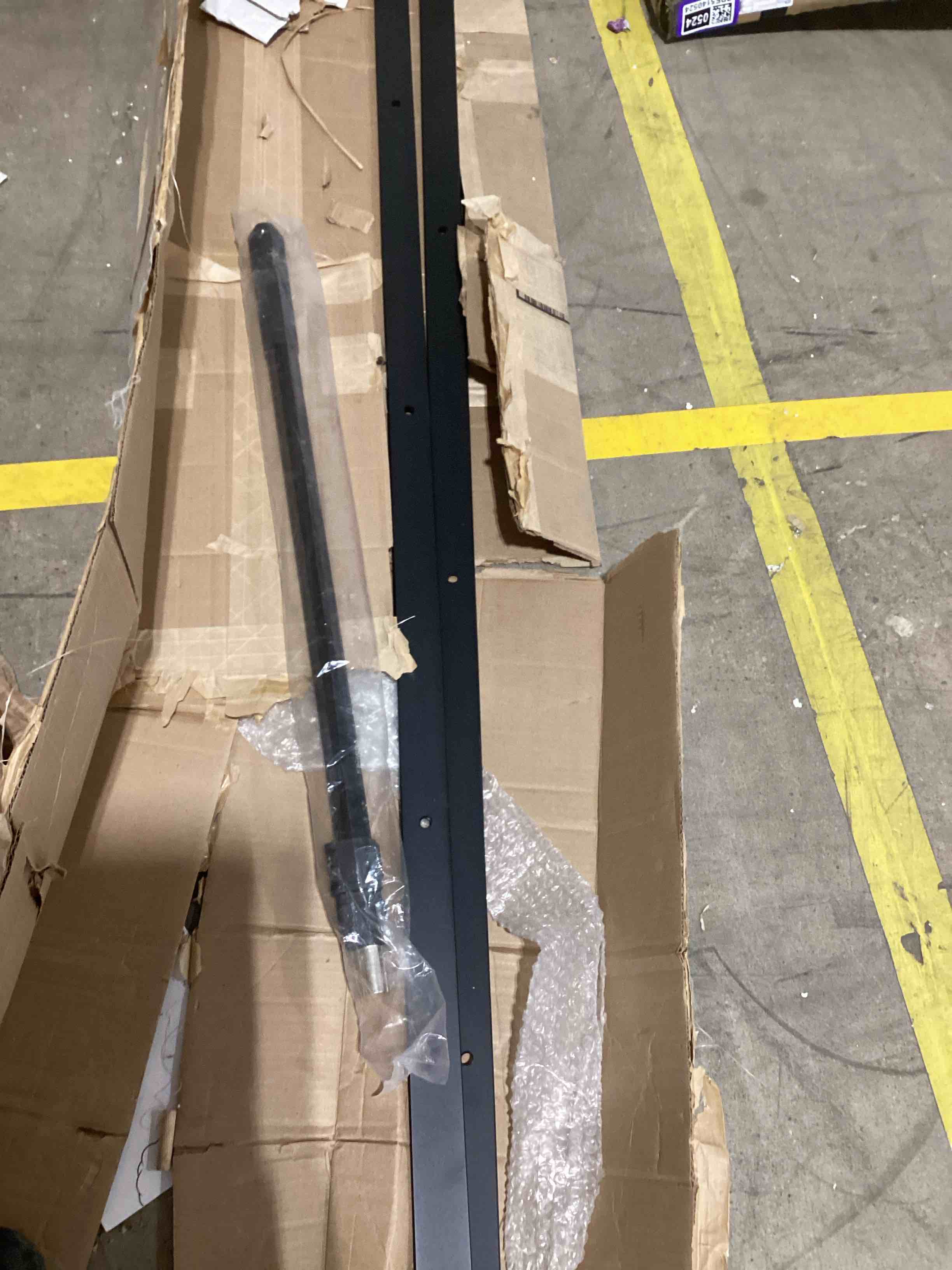 https://s3.amazonaws.com/lotting-images-prod/bidfta/BRN2527387_1778168197714.jpeg