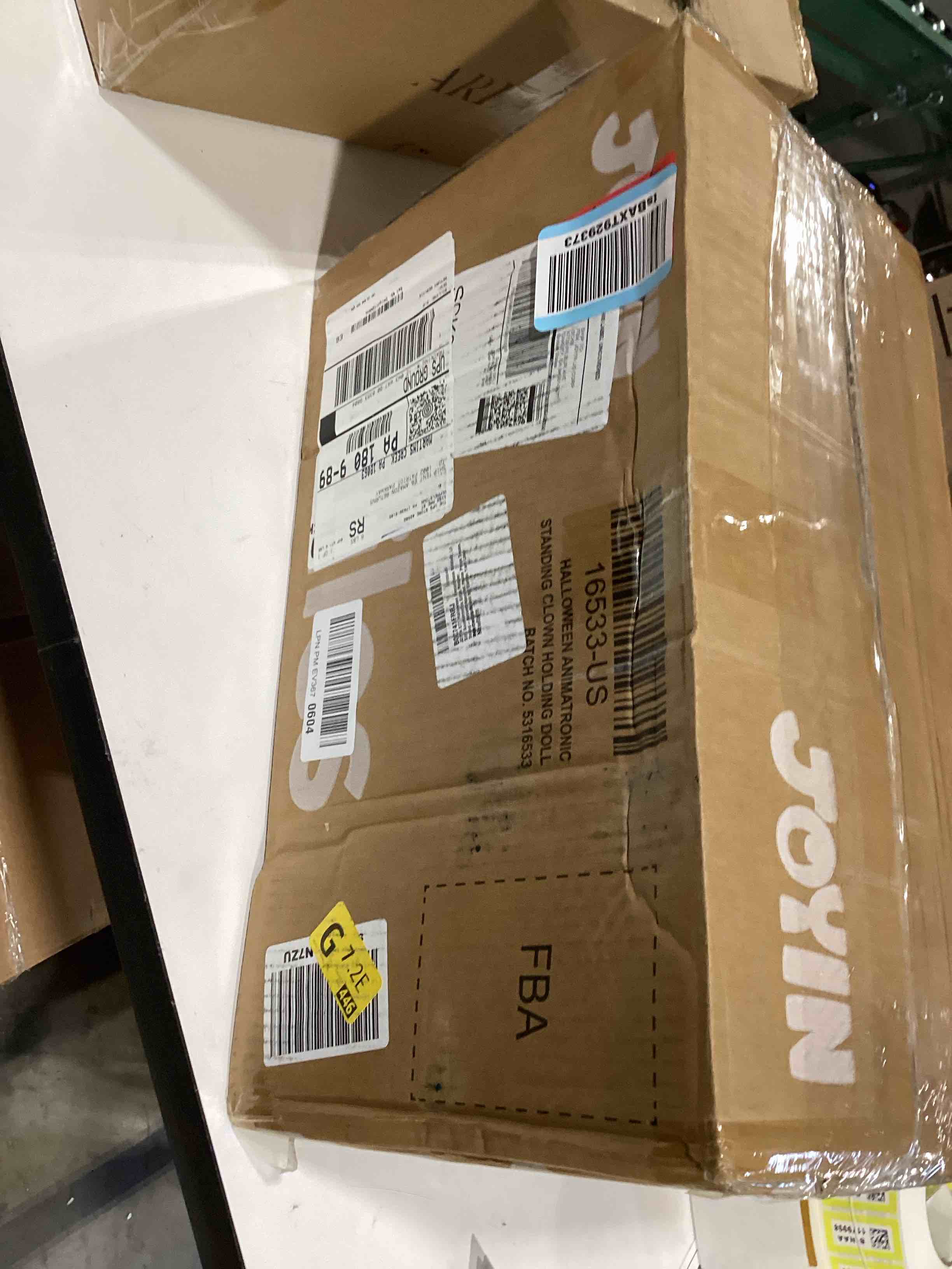 https://s3.amazonaws.com/lotting-images-prod/bidfta/BRN2530010_1759776424073.jpeg