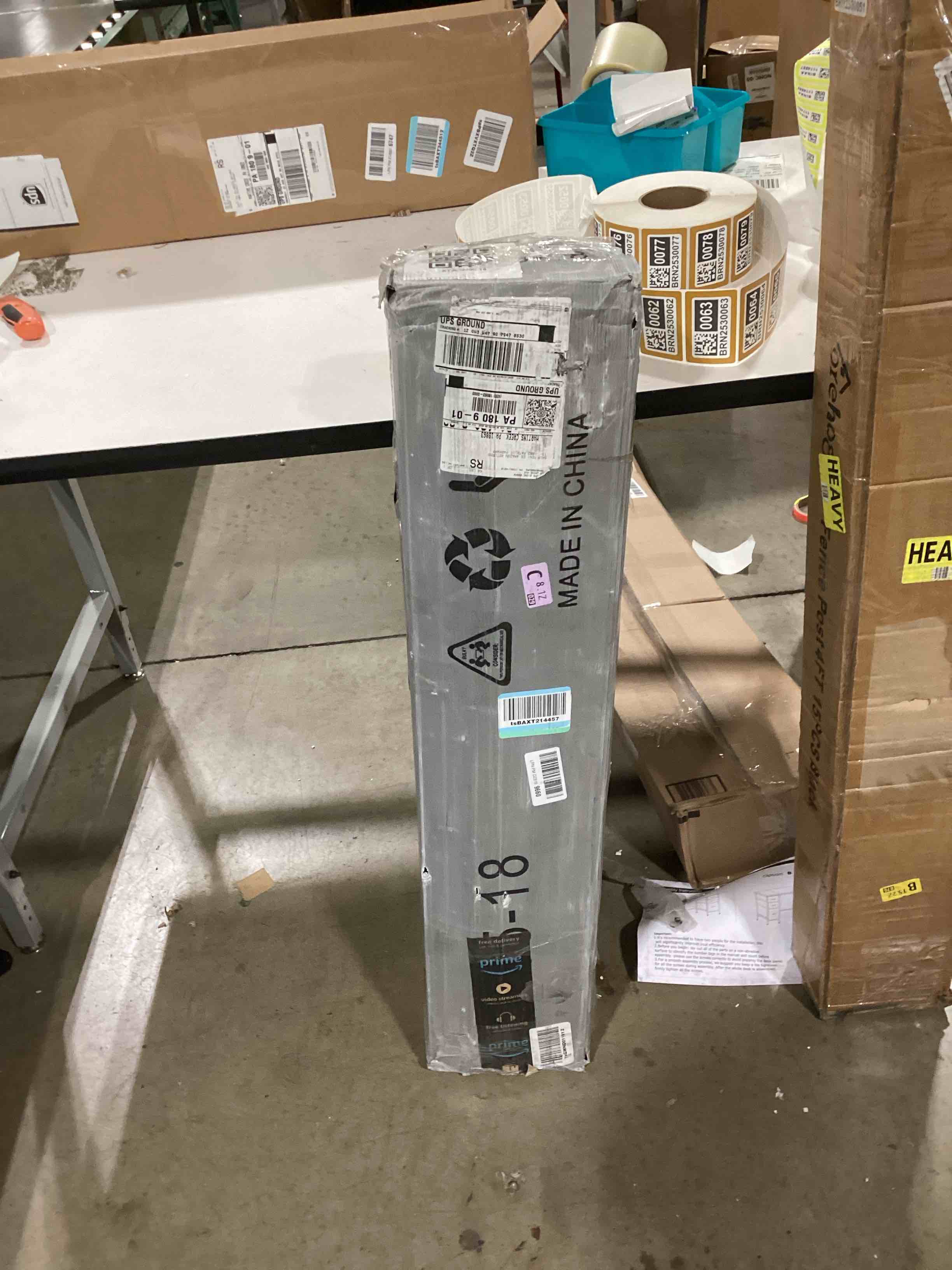 ziyoo king size bed frame, 18 inches platform bed frame, 3500lbs heavy duty steel slat, non-slip des