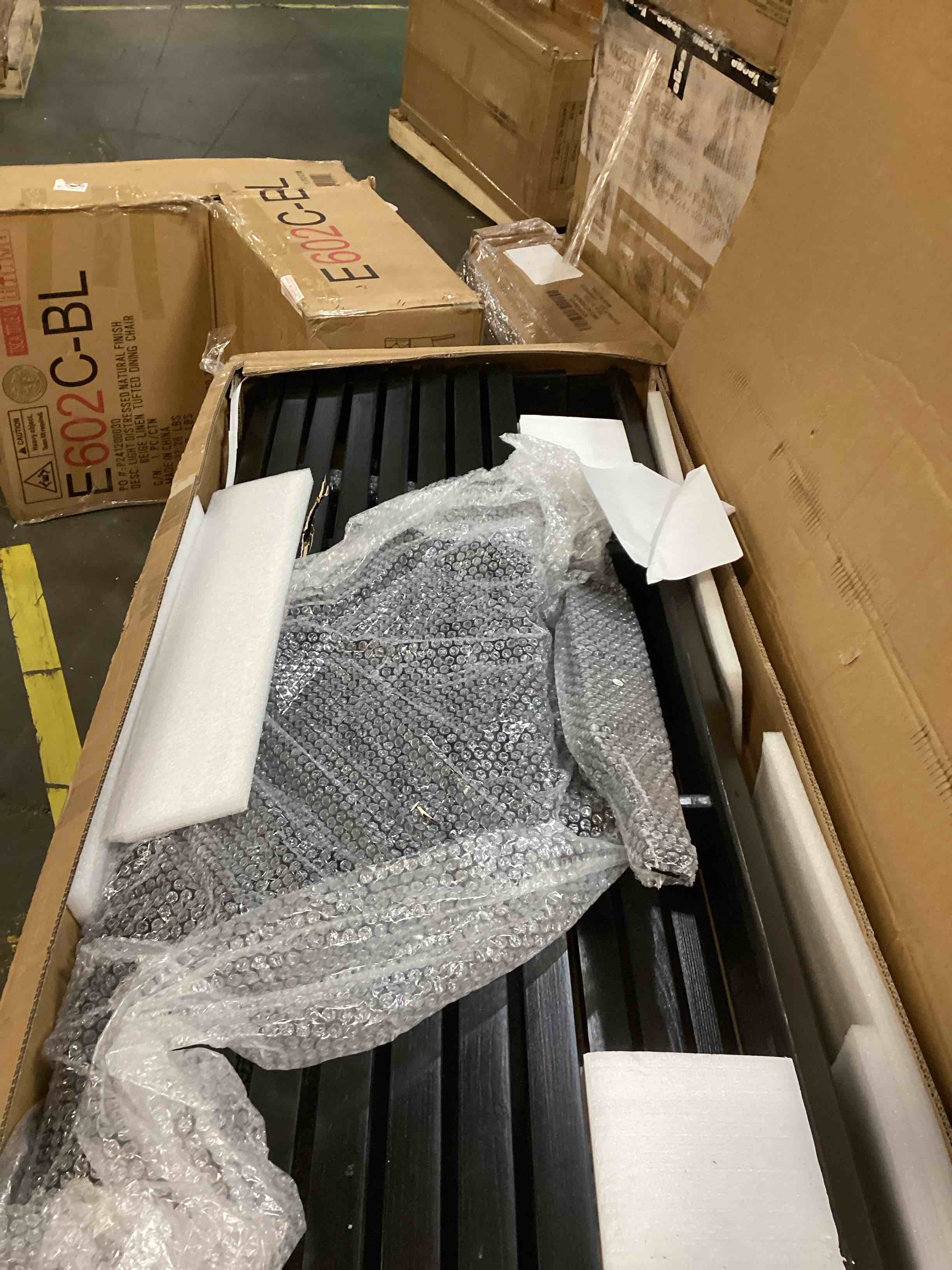 https://s3.amazonaws.com/lotting-images-prod/bidfta/BRN2539098_1753359850565.jpeg
