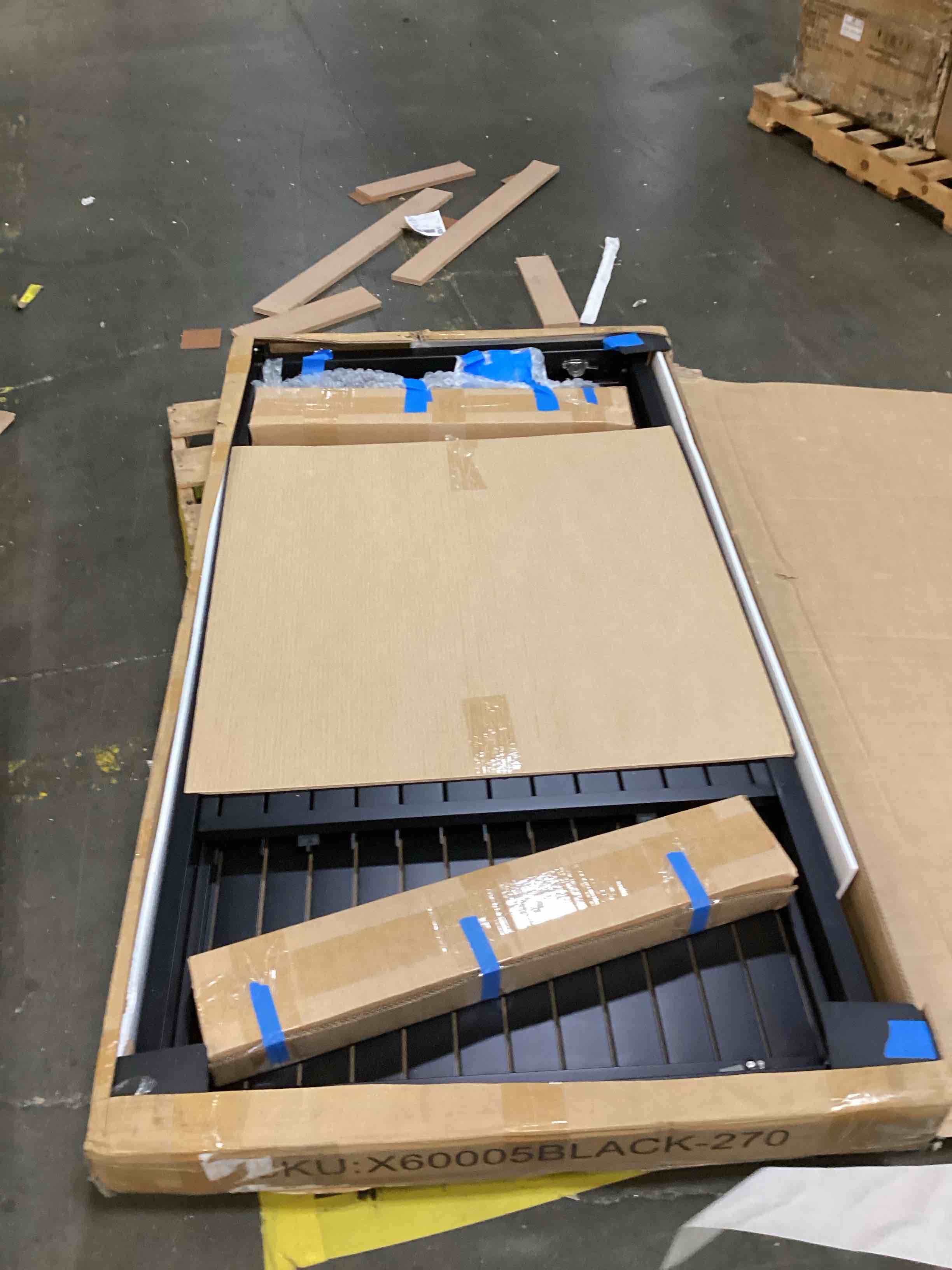 https://s3.amazonaws.com/lotting-images-prod/bidfta/BRN2539131_1753375146363.jpeg