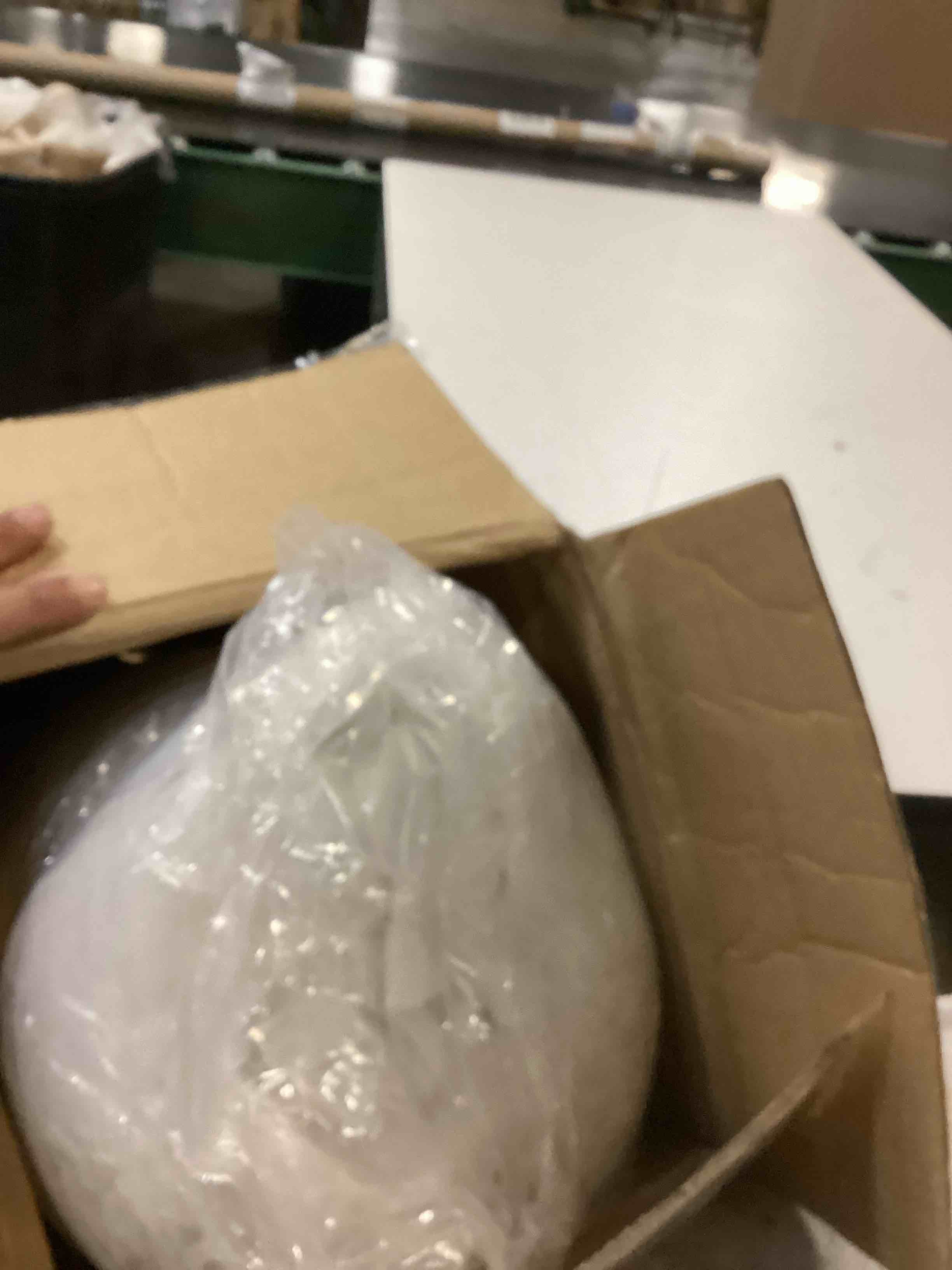 https://s3.amazonaws.com/lotting-images-prod/bidfta/BRN2539322_1753793485671.jpeg