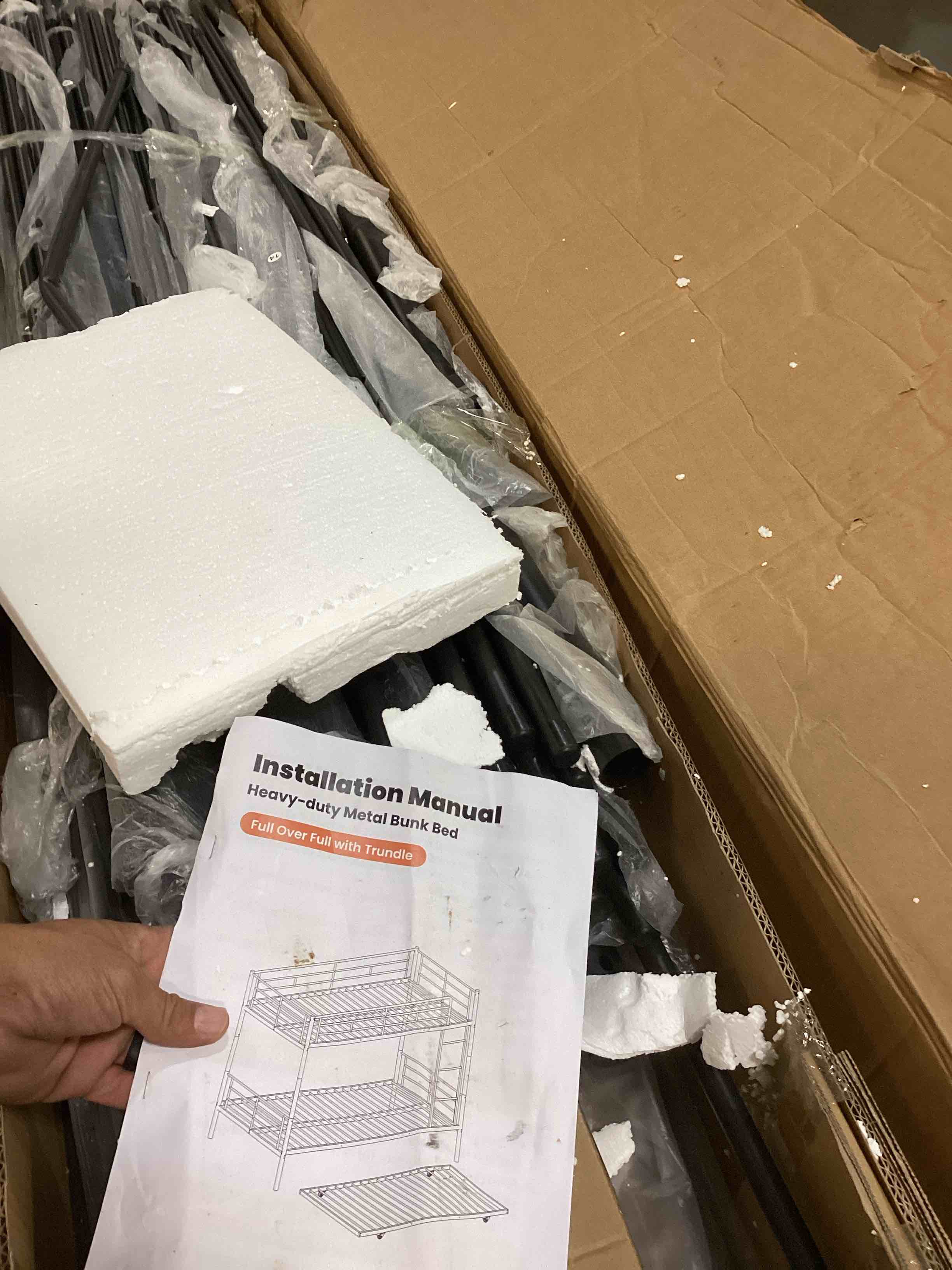 https://s3.amazonaws.com/lotting-images-prod/bidfta/BRN2539332_1753797137568.jpeg