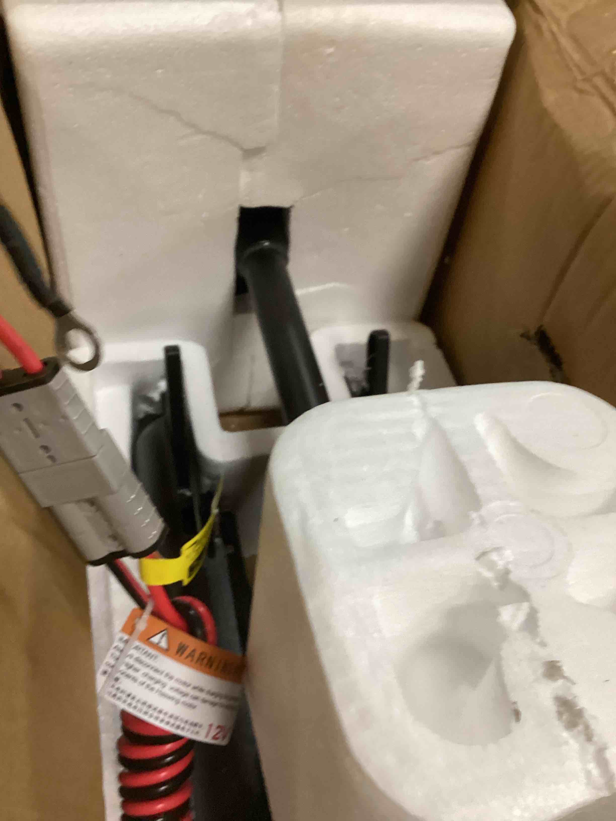https://s3.amazonaws.com/lotting-images-prod/bidfta/BRN2539341_1753800990177.jpeg