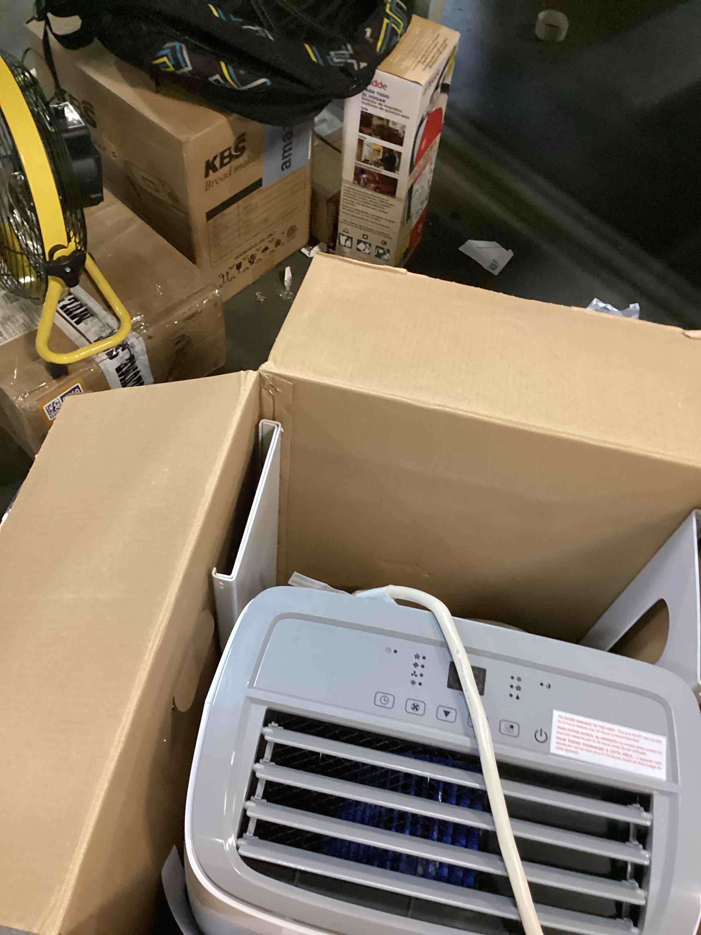 https://s3.amazonaws.com/lotting-images-prod/bidfta/BRN2539357_1753810794685.jpeg