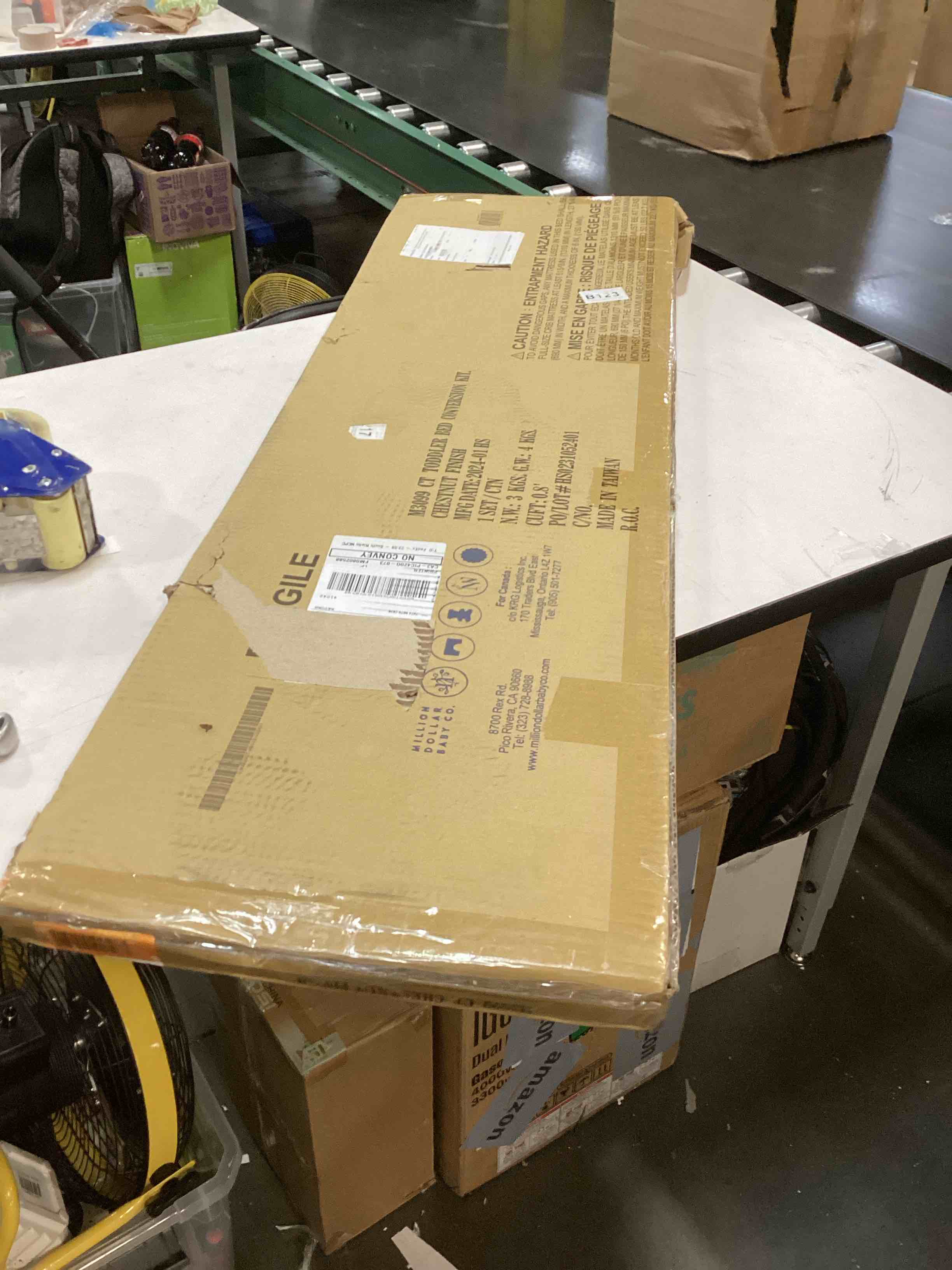 https://s3.amazonaws.com/lotting-images-prod/bidfta/BRN2539761_1754581326081.jpeg