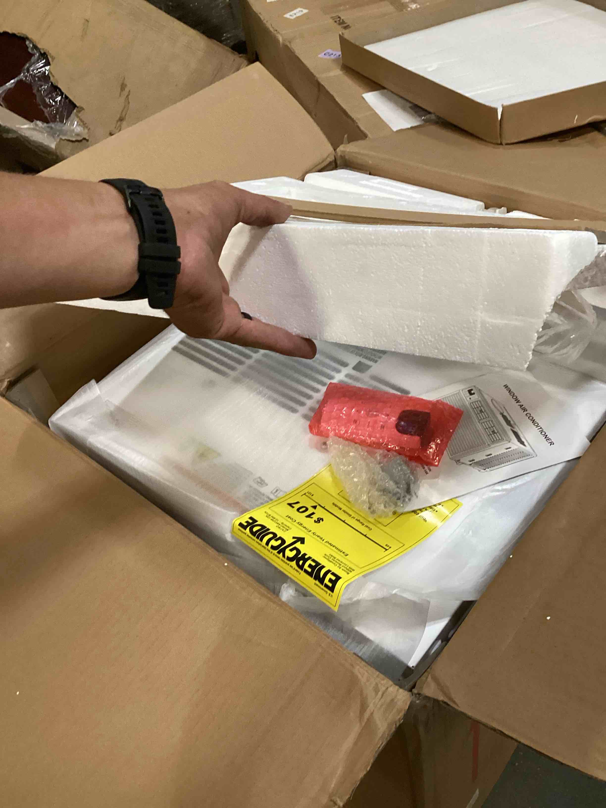 https://s3.amazonaws.com/lotting-images-prod/bidfta/BRN2539790_1754591704746.jpeg