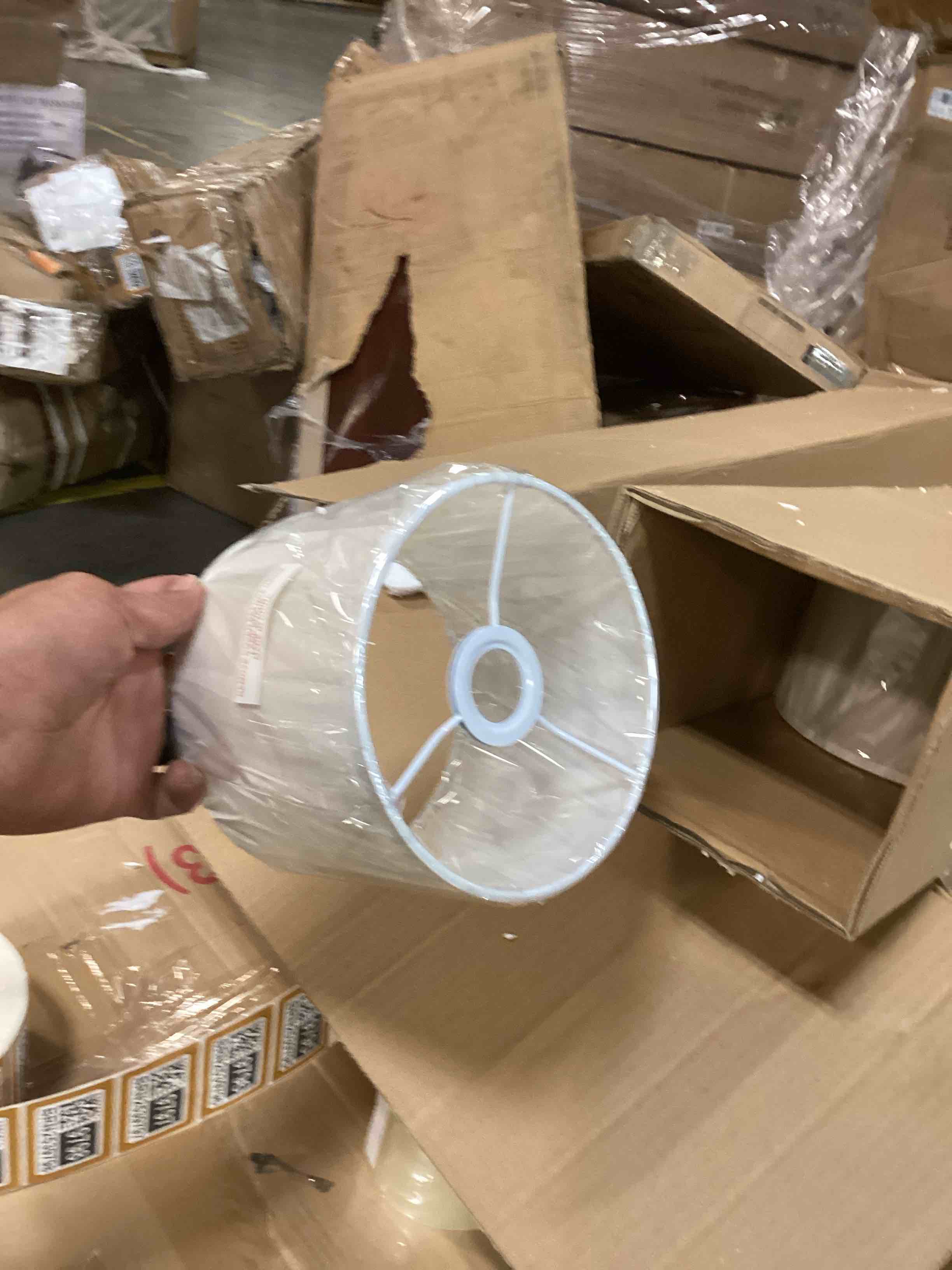 https://s3.amazonaws.com/lotting-images-prod/bidfta/BRN2539794_1754592868293.jpeg