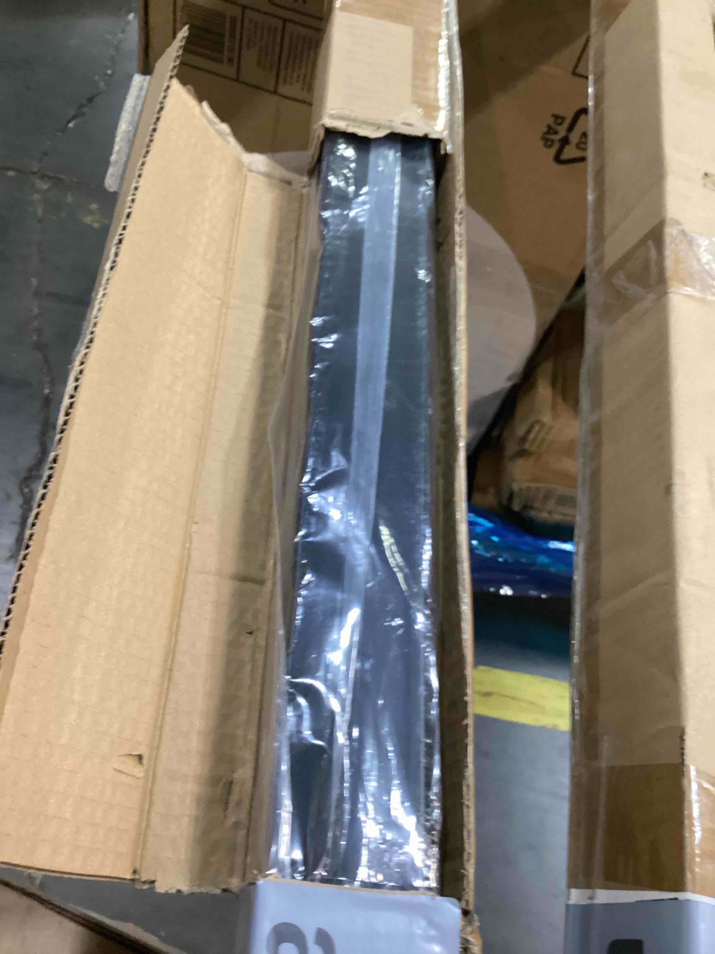 https://s3.amazonaws.com/lotting-images-prod/bidfta/BRN2539882_1754678301662.jpeg