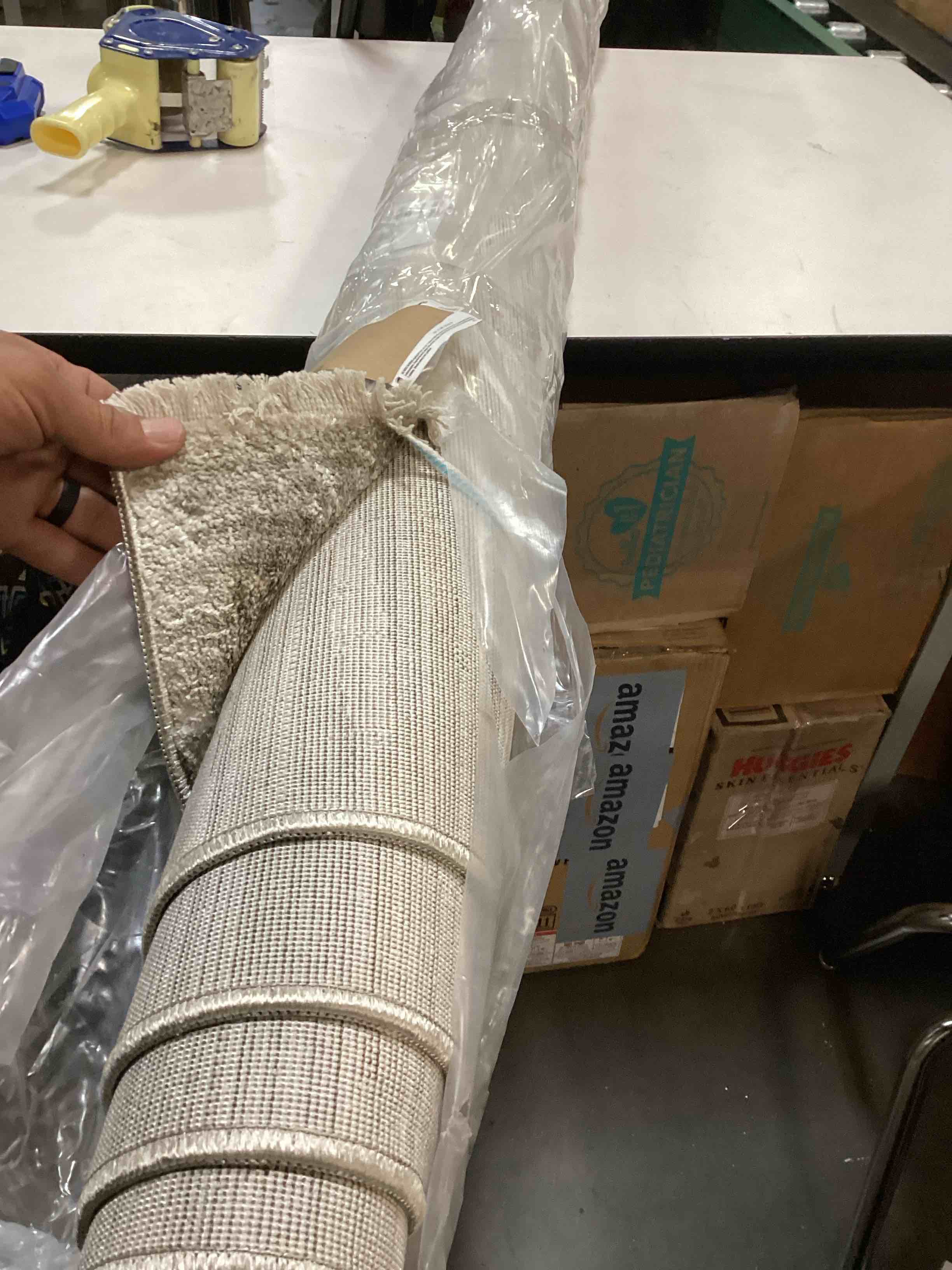 https://s3.amazonaws.com/lotting-images-prod/bidfta/BRN2539908_1754739789696.jpeg