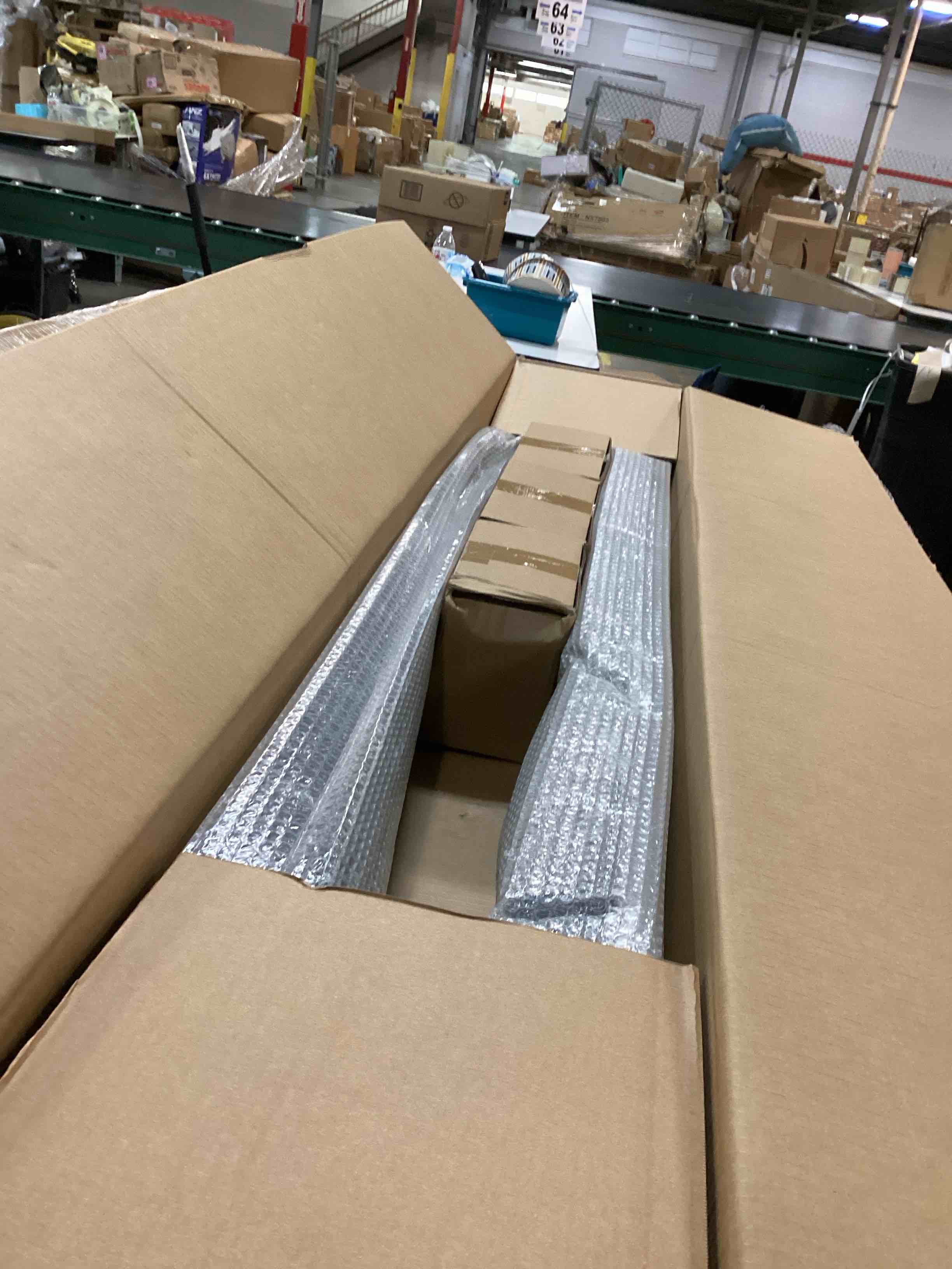 https://s3.amazonaws.com/lotting-images-prod/bidfta/BRN2539940_1754747398829.jpeg