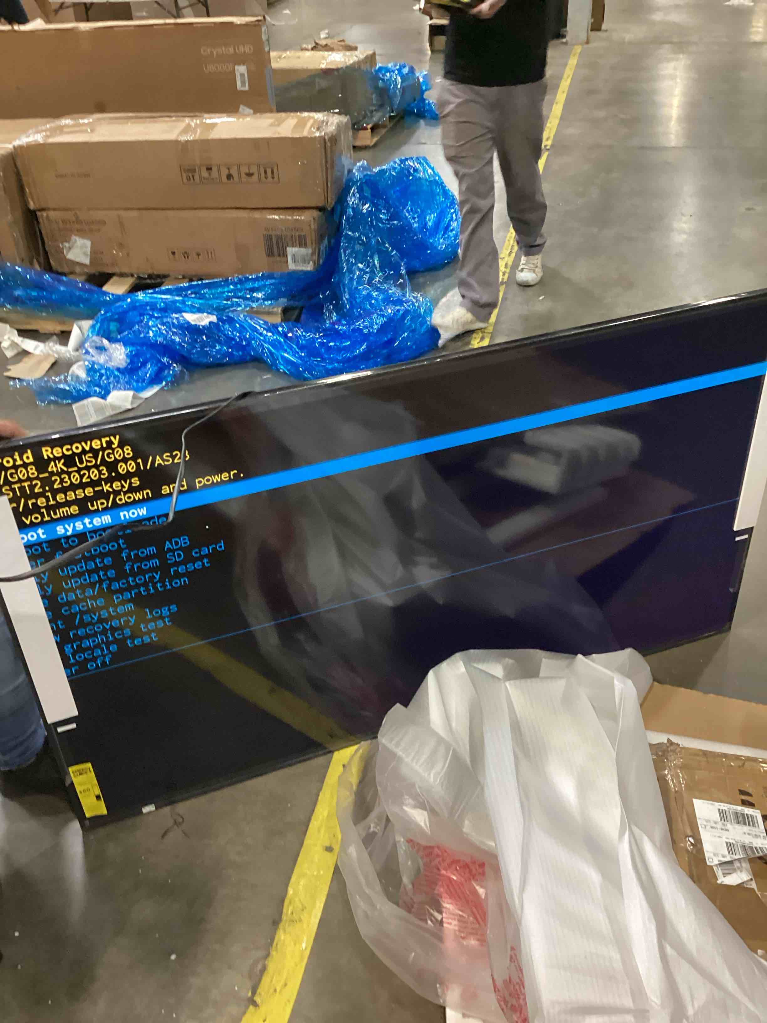 https://s3.amazonaws.com/lotting-images-prod/bidfta/BRN2540012_1754913692401.jpeg