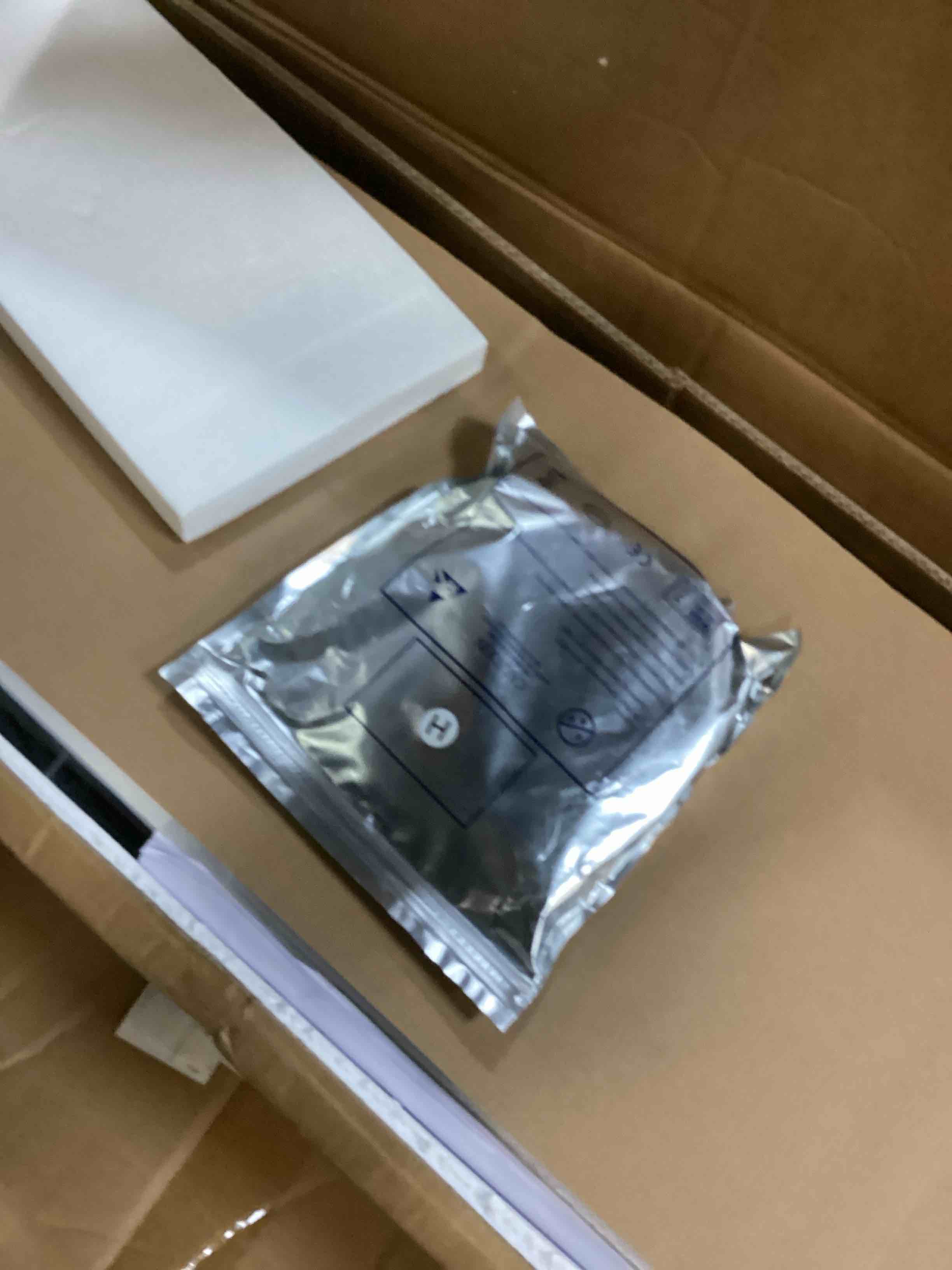 https://s3.amazonaws.com/lotting-images-prod/bidfta/BRN2540022_1754917899517.jpeg