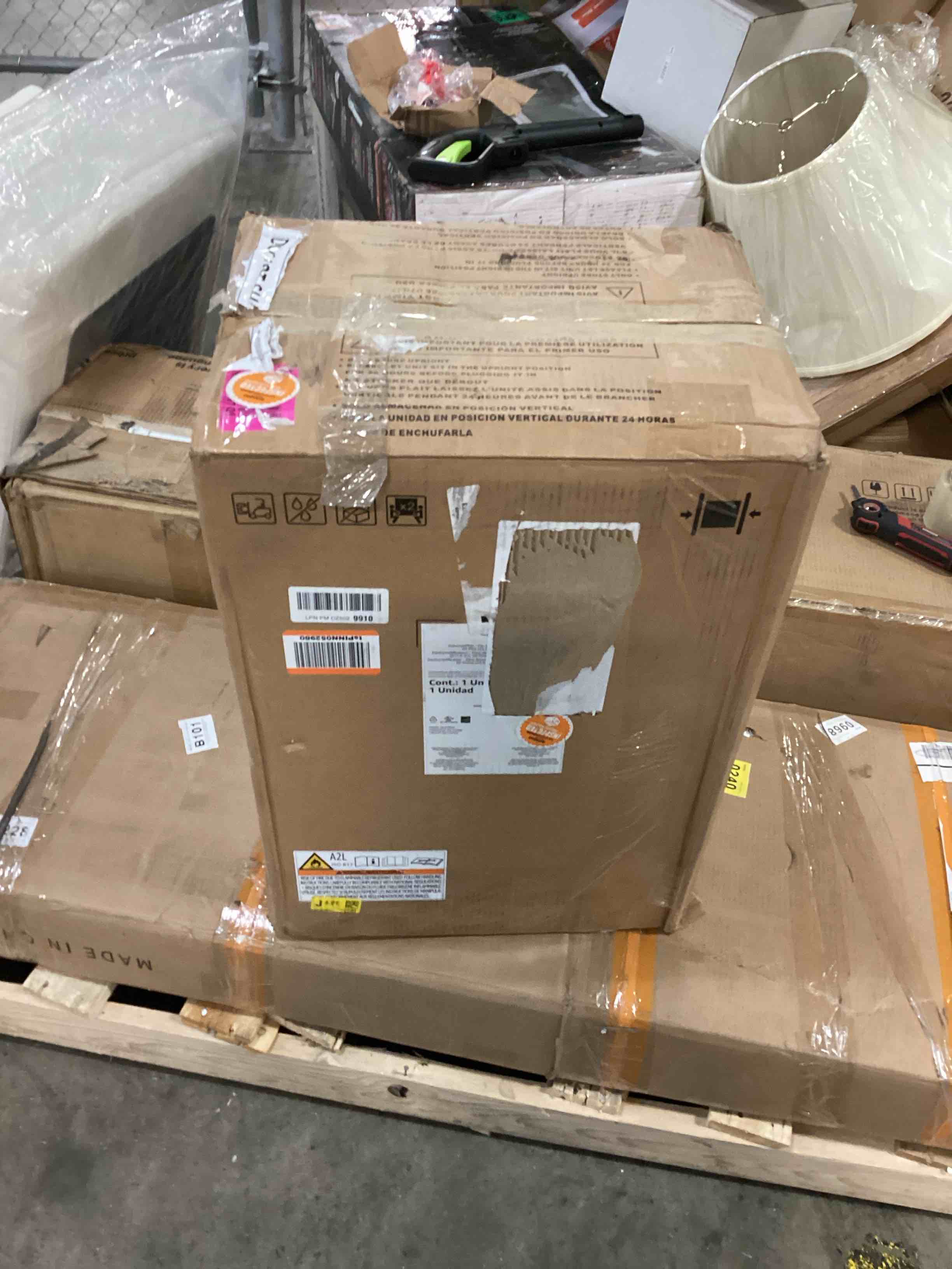 https://s3.amazonaws.com/lotting-images-prod/bidfta/BRN2540073_1754932364708.jpeg