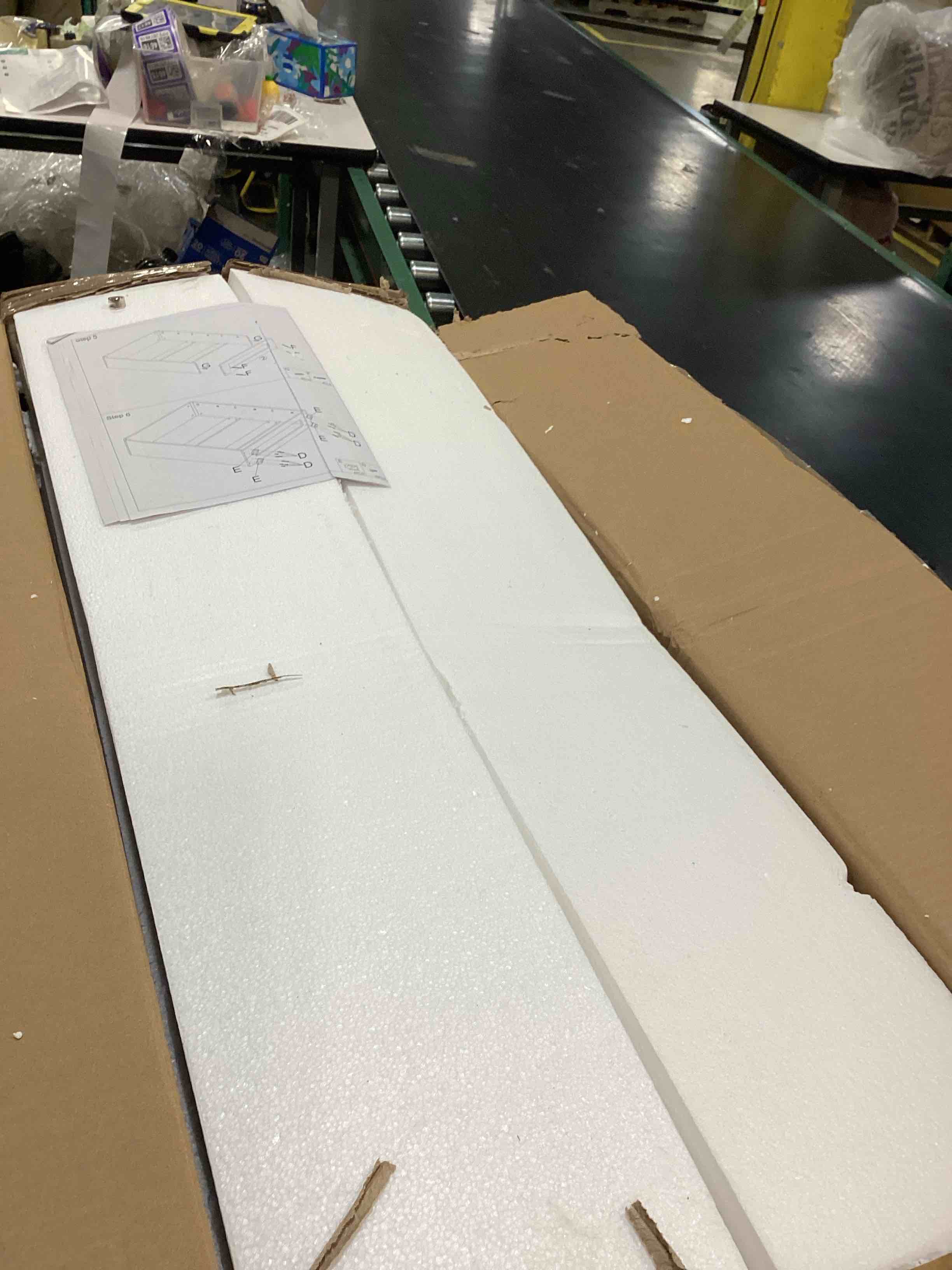 https://s3.amazonaws.com/lotting-images-prod/bidfta/BRN2540140_1755013608940.jpeg