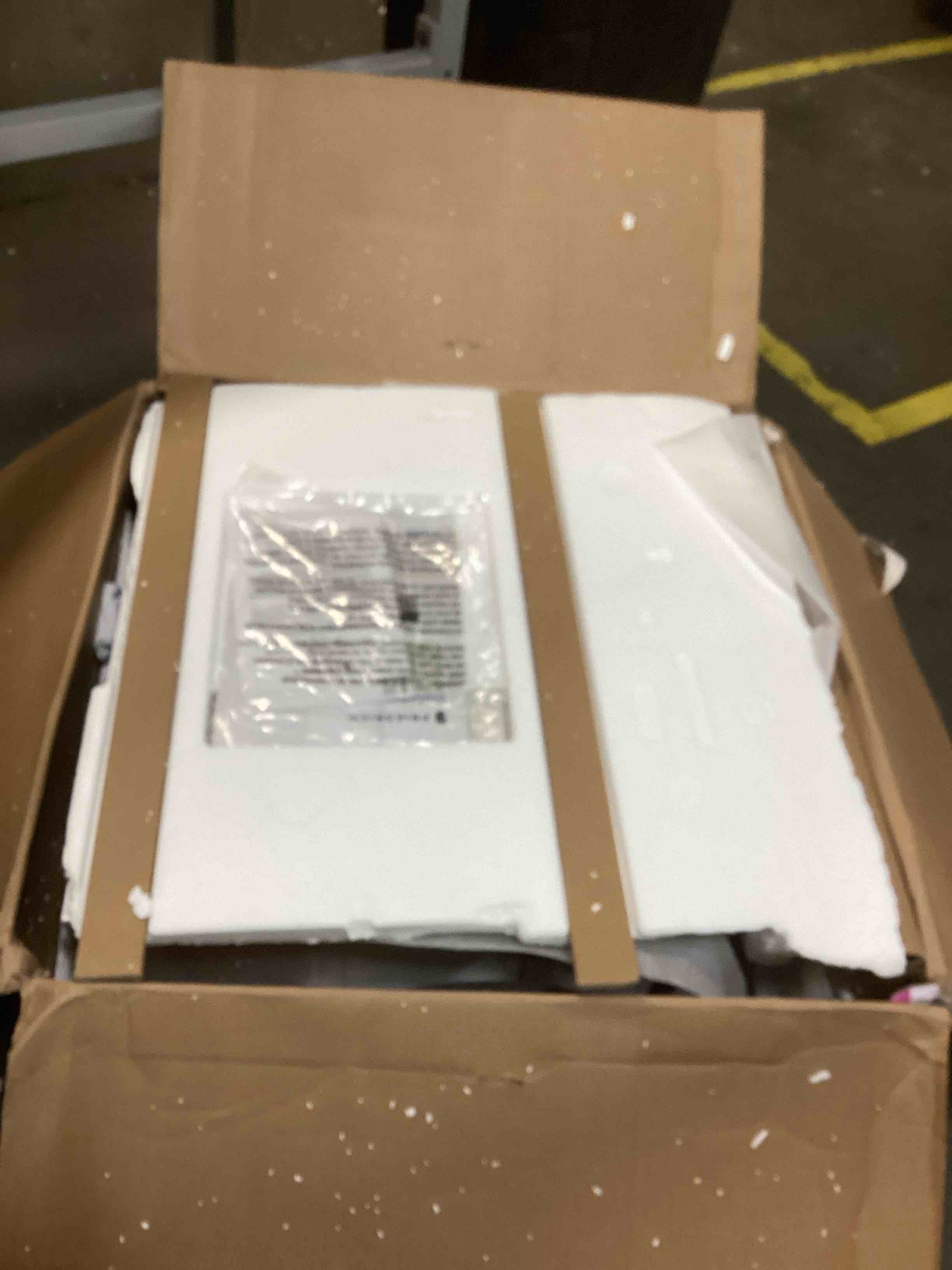 https://s3.amazonaws.com/lotting-images-prod/bidfta/BRN2540202_1755098854473.jpeg