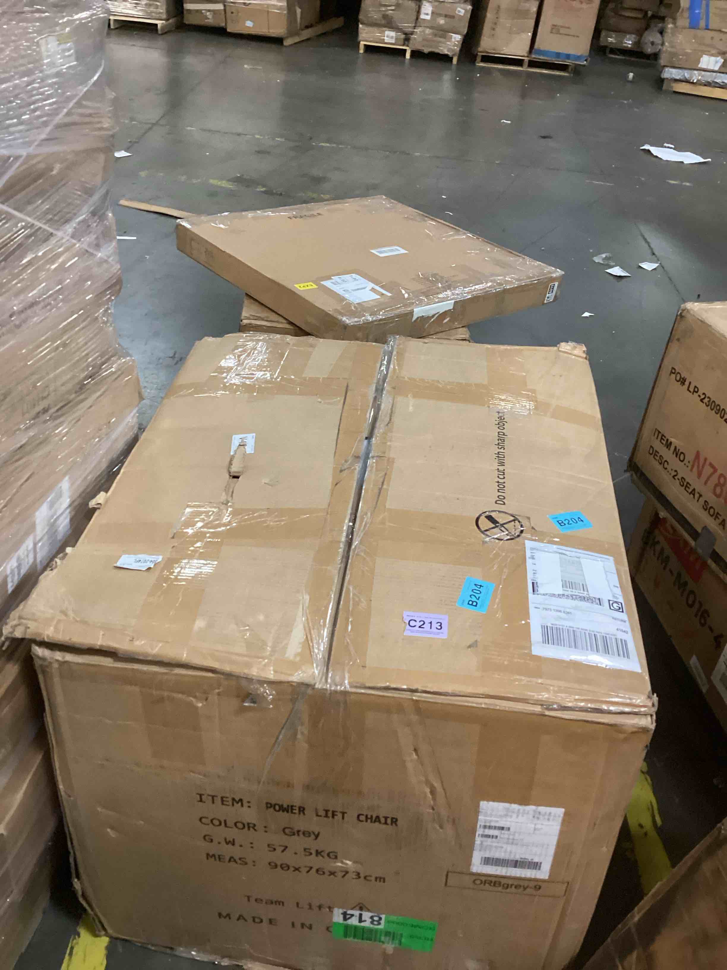 https://s3.amazonaws.com/lotting-images-prod/bidfta/BRN2540224_1755109140107.jpeg