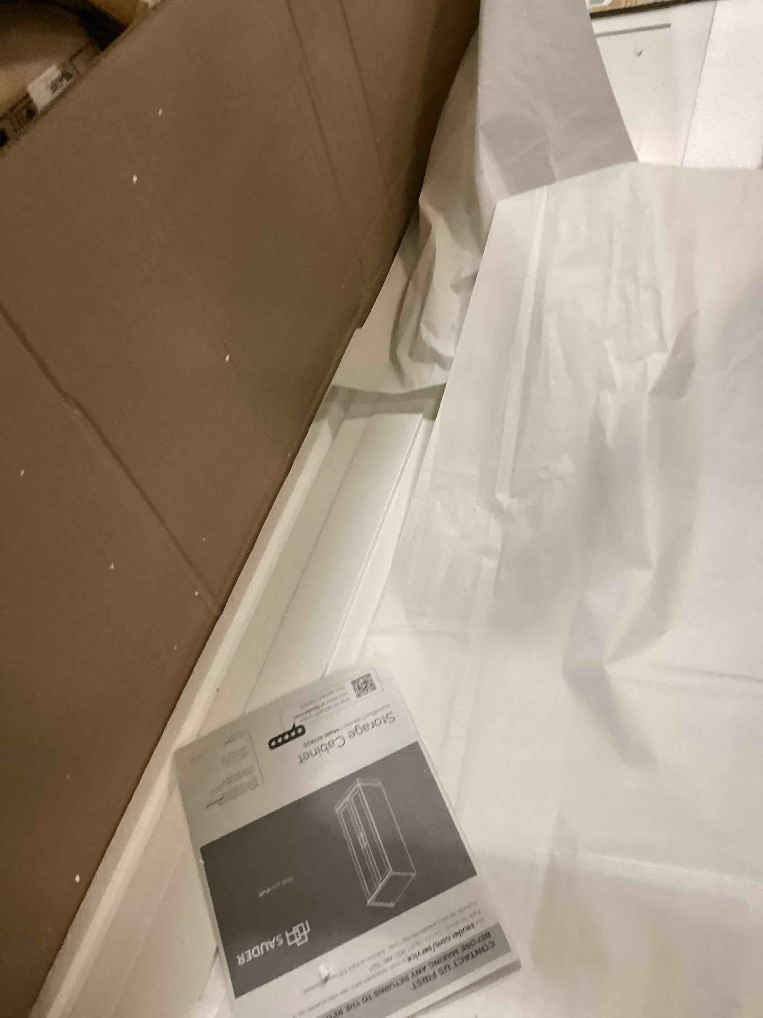 https://s3.amazonaws.com/lotting-images-prod/bidfta/BRN2540281_1755184386798.jpeg