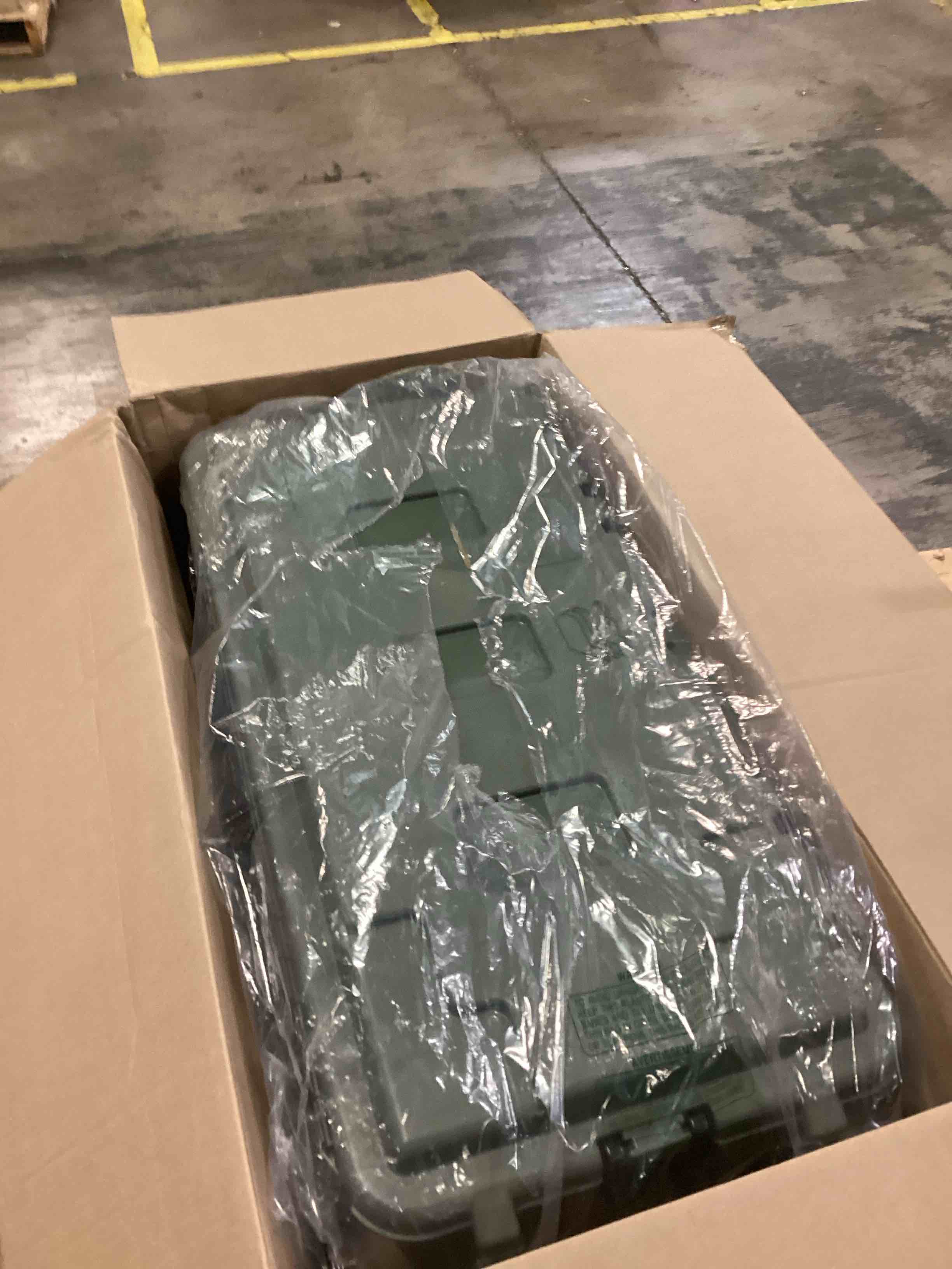https://s3.amazonaws.com/lotting-images-prod/bidfta/BRN2540345_1755267905056.jpeg