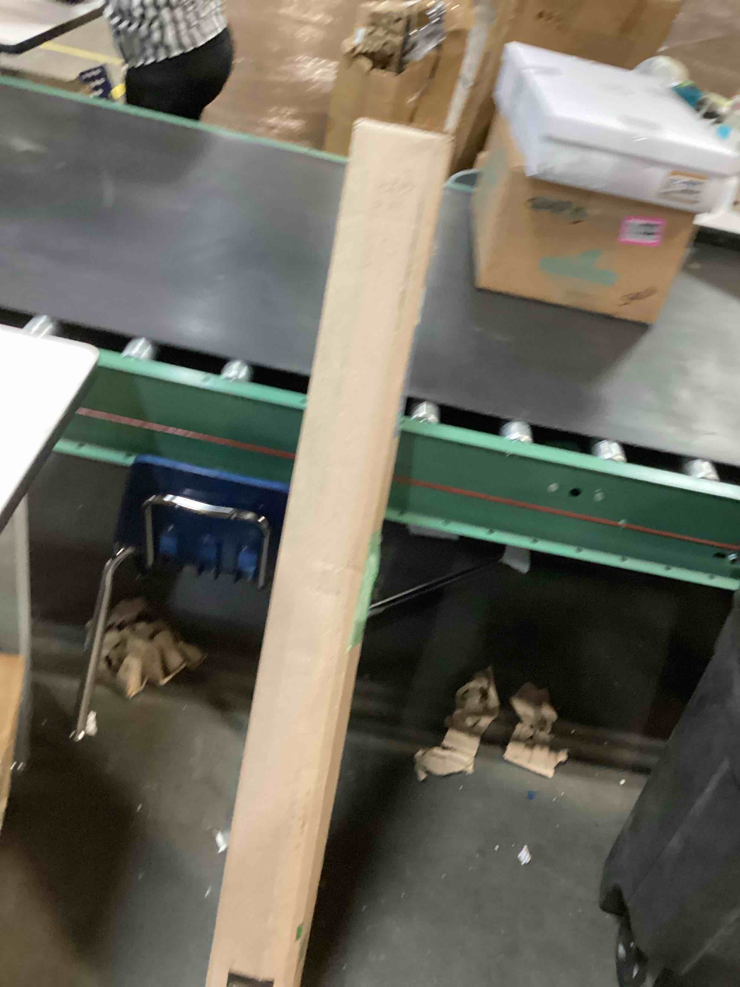 https://s3.amazonaws.com/lotting-images-prod/bidfta/BRN2540435_1756136588476.jpeg