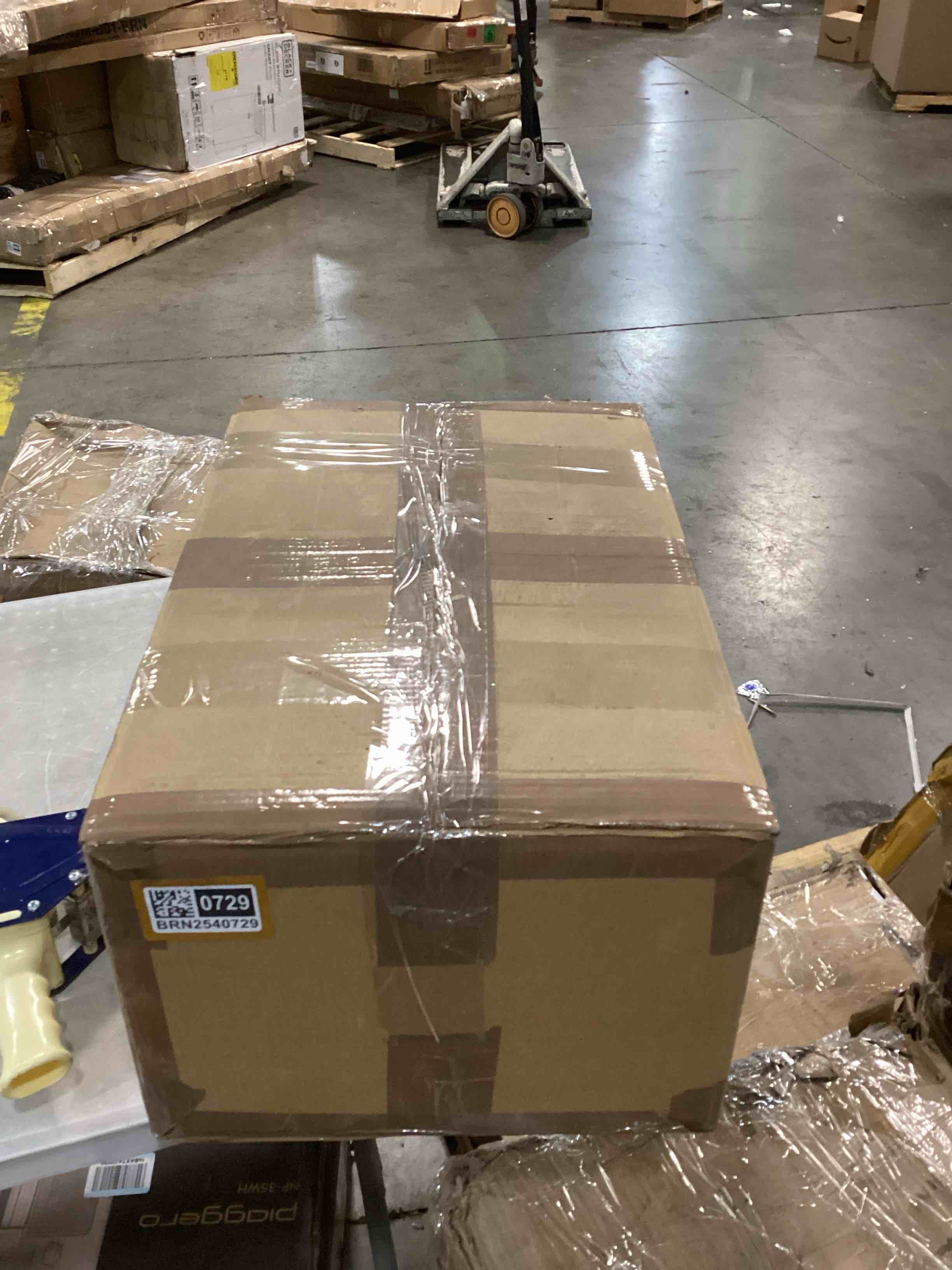 https://s3.amazonaws.com/lotting-images-prod/bidfta/BRN2540729_1756820059024.jpeg