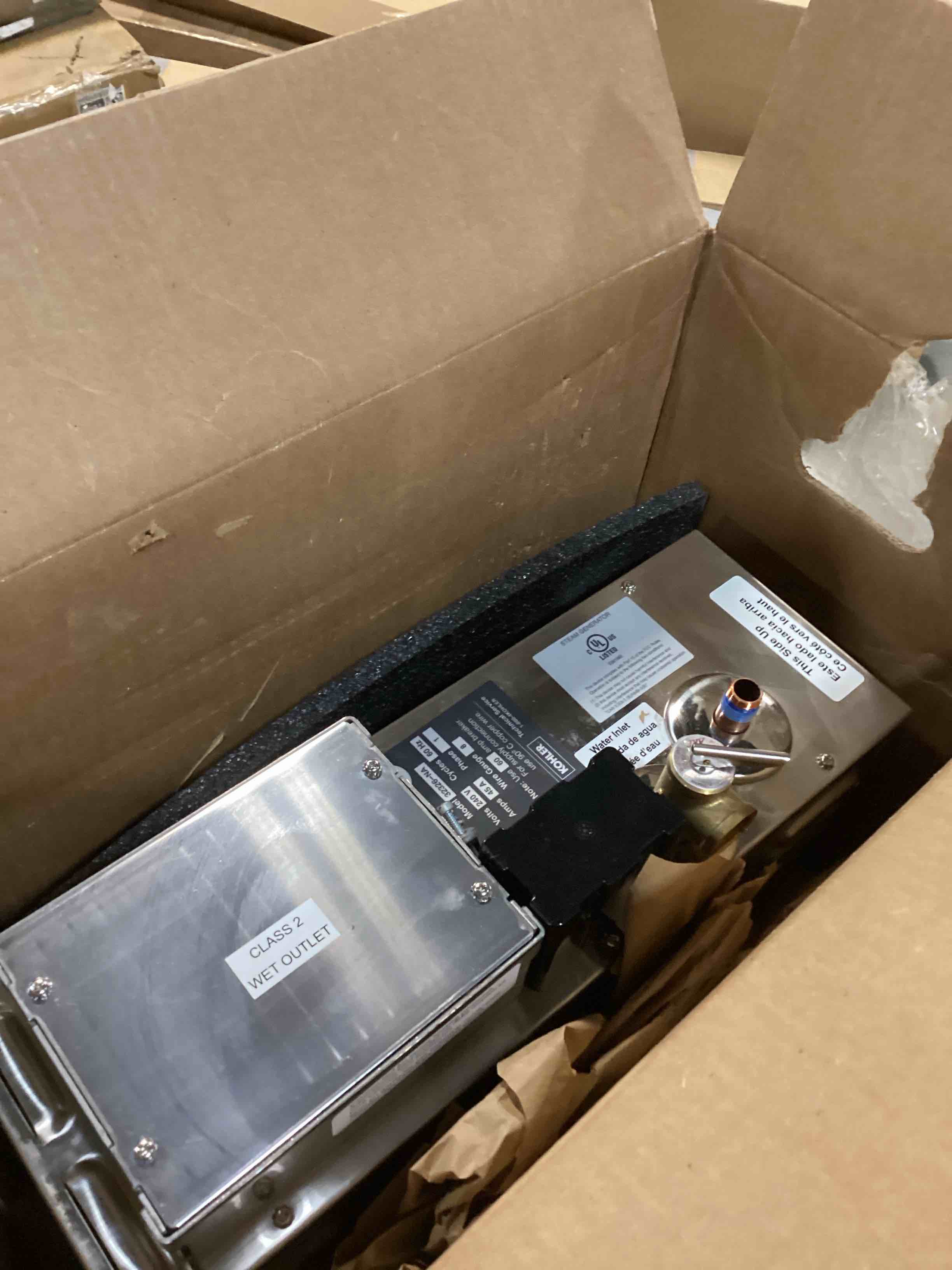 https://s3.amazonaws.com/lotting-images-prod/bidfta/BRN2557226_1760442166629.jpeg