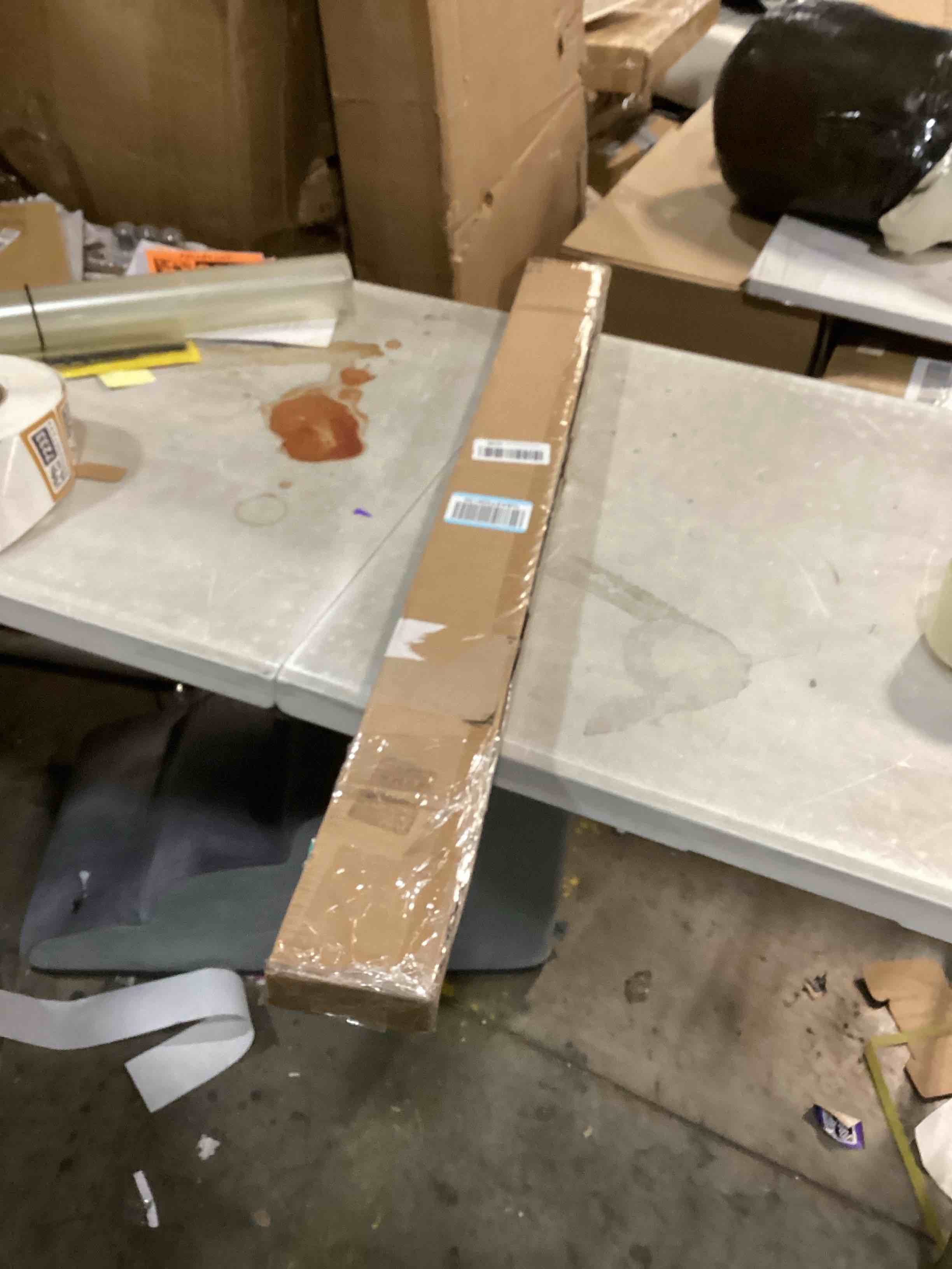 https://s3.amazonaws.com/lotting-images-prod/bidfta/BRN2557232_1760443431475.jpeg