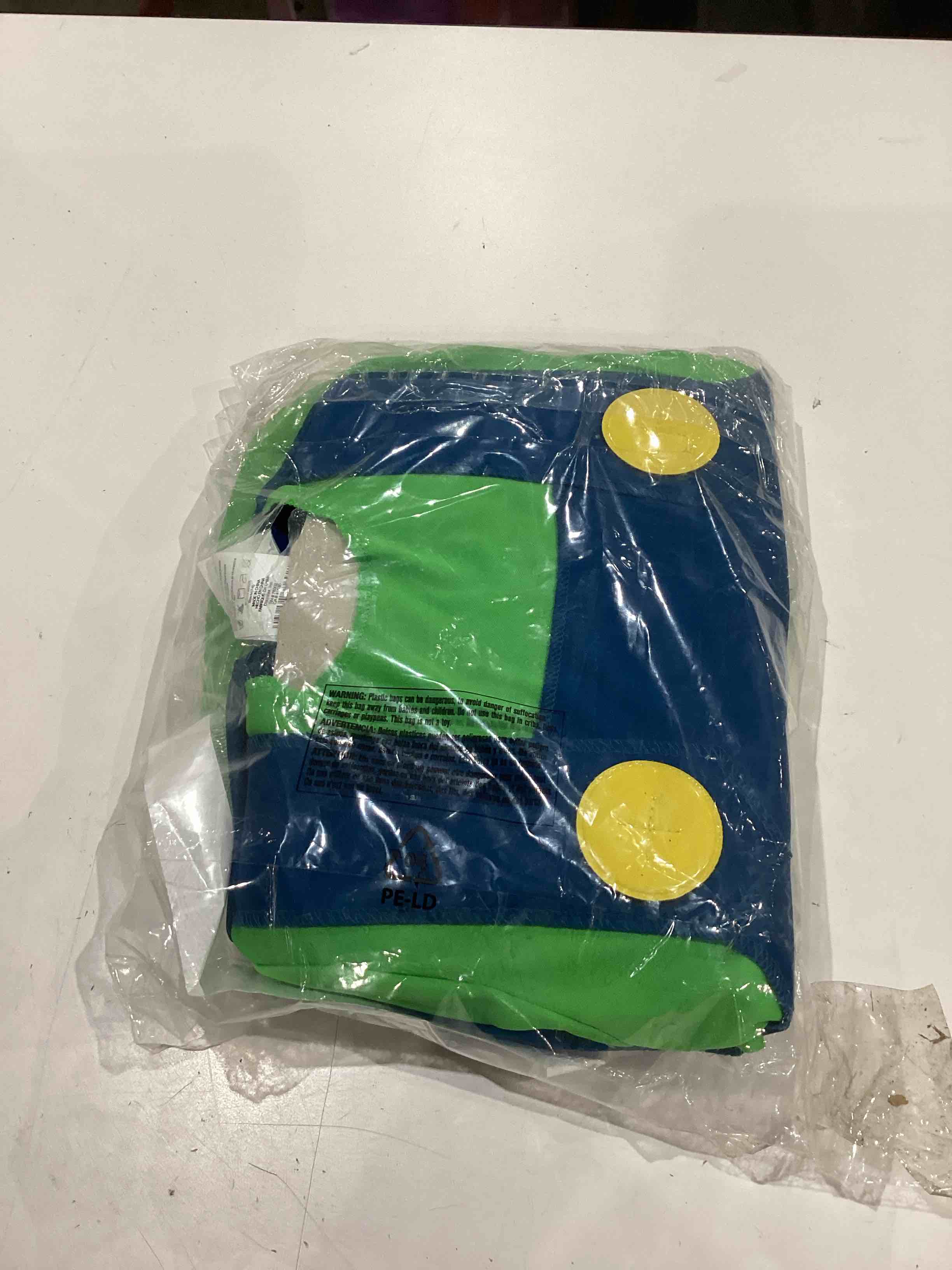 Condition photo showing Good Condition for nintendo super mario brothers boys luigi deluxe costume size 7-8