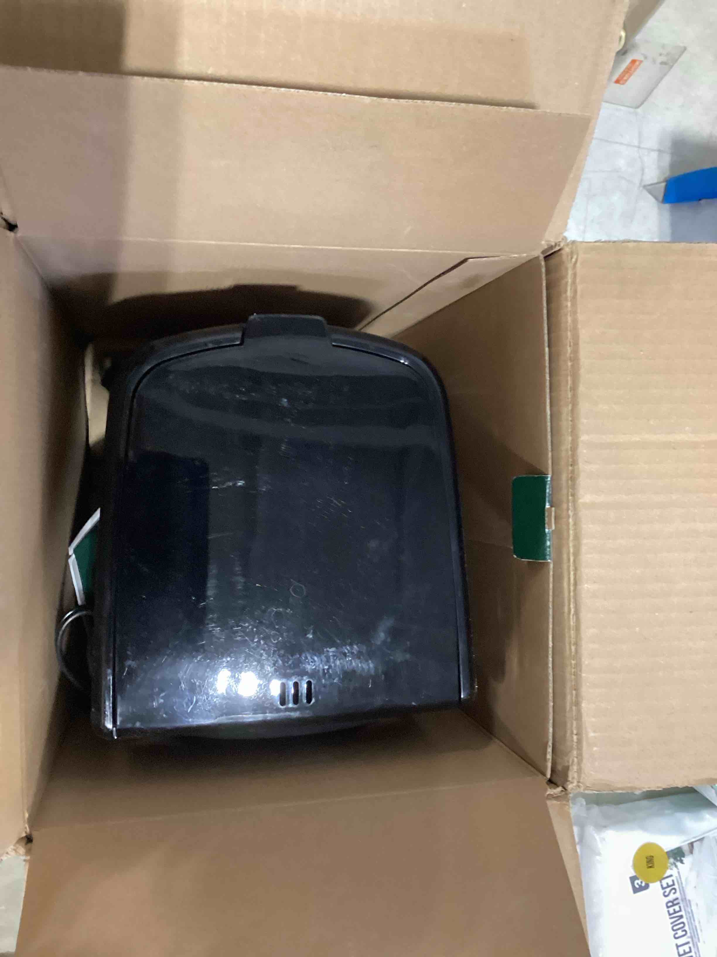 Condition photo showing As Is for Cuisinart 14-Cup Coffee Maker, Programmable PerfecTemp Glass Carafe Coffee Machine with 1-4 Cup Setting, Brew Strength Control and Pause, Stainless Steel, DCC-3200NAS 14-Cup Glass Stainless Steel