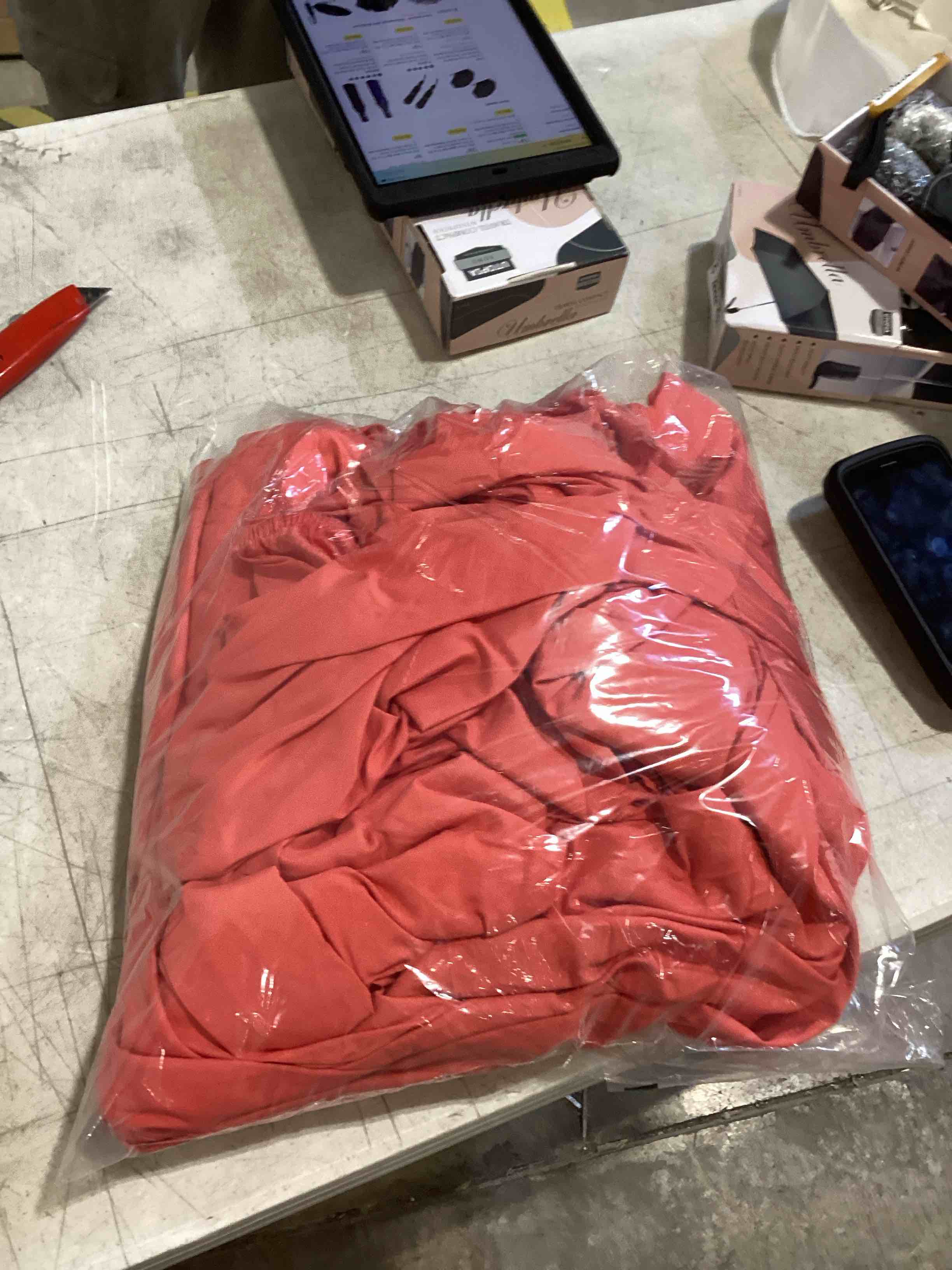 Condition photo showing As Is for Amazon Basics Kid's Soft, Breathable, Easy-Wash Microfiber 4-Piece Sheet Set, Full, Red, Solid