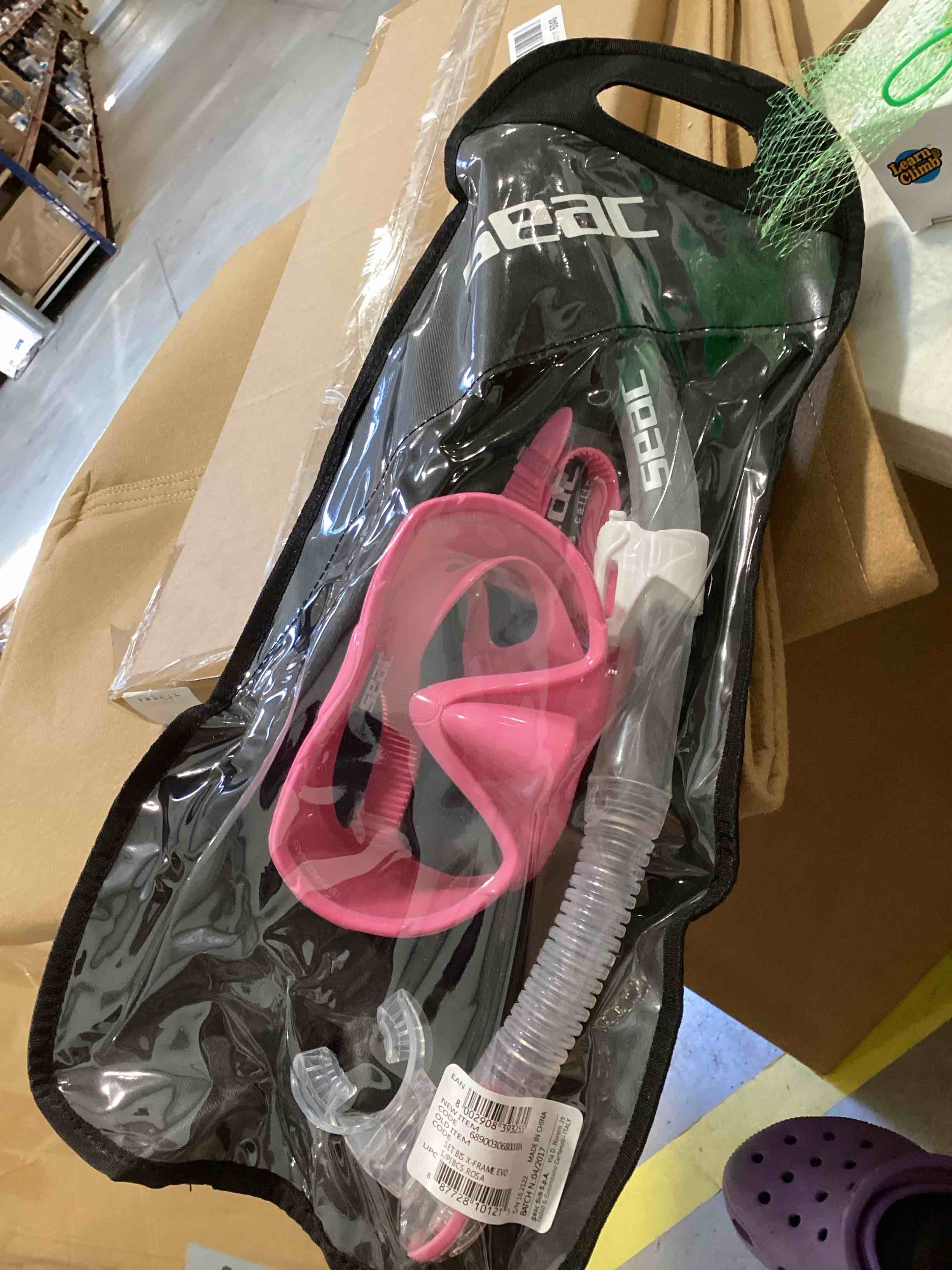 https://s3.amazonaws.com/lotting-images-prod/bidfta/BRN2604160_1781370511289.jpeg