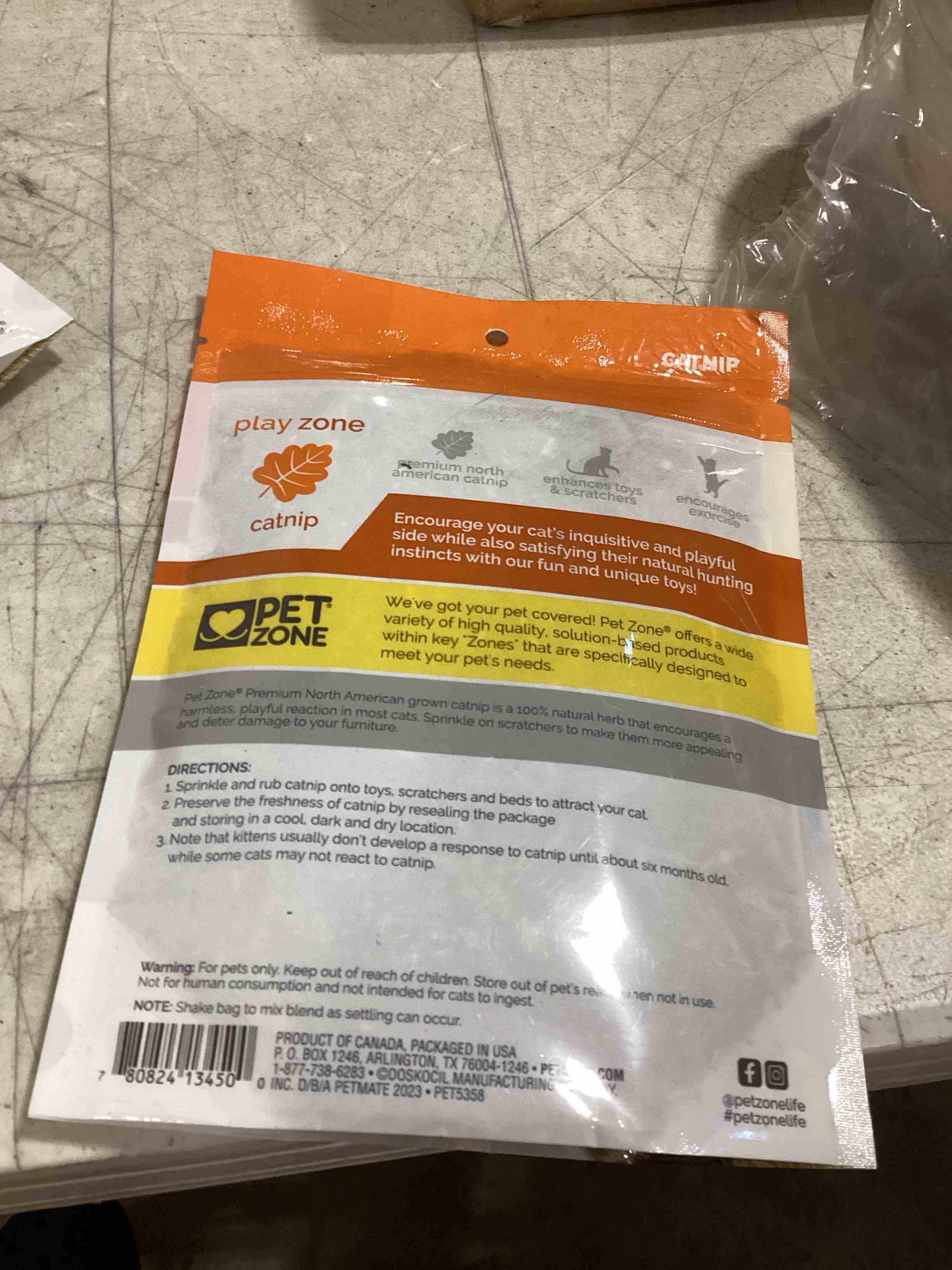 Condition photo showing Brand New for 102813 1.25 oz pet zone natural catnip cat toy