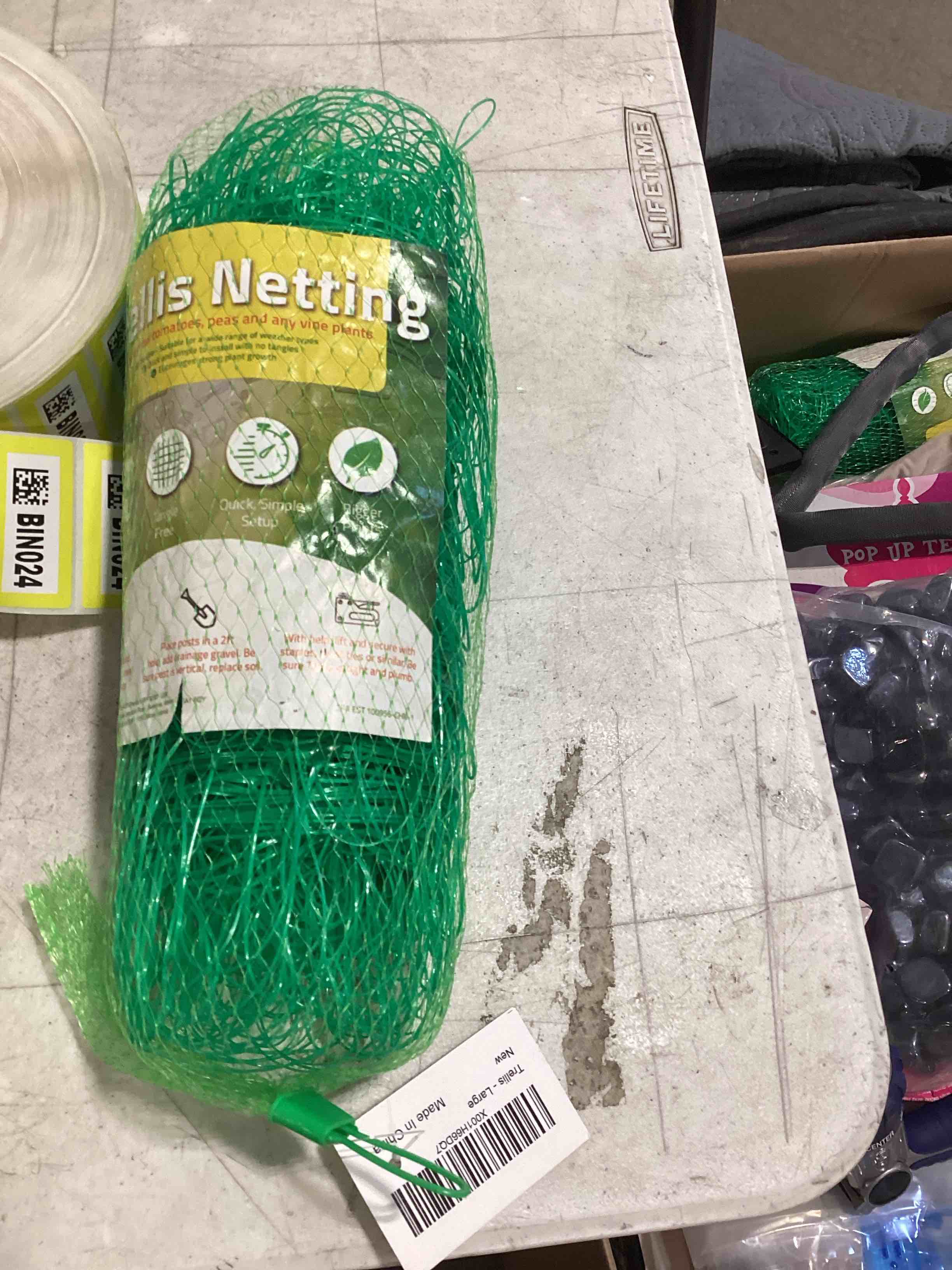 Condition photo showing Good Condition for de-bird trellis netting for climbing plants - green, compact, 15mm mesh - garden vegetable & flower support, easy install, uv-treated nylon