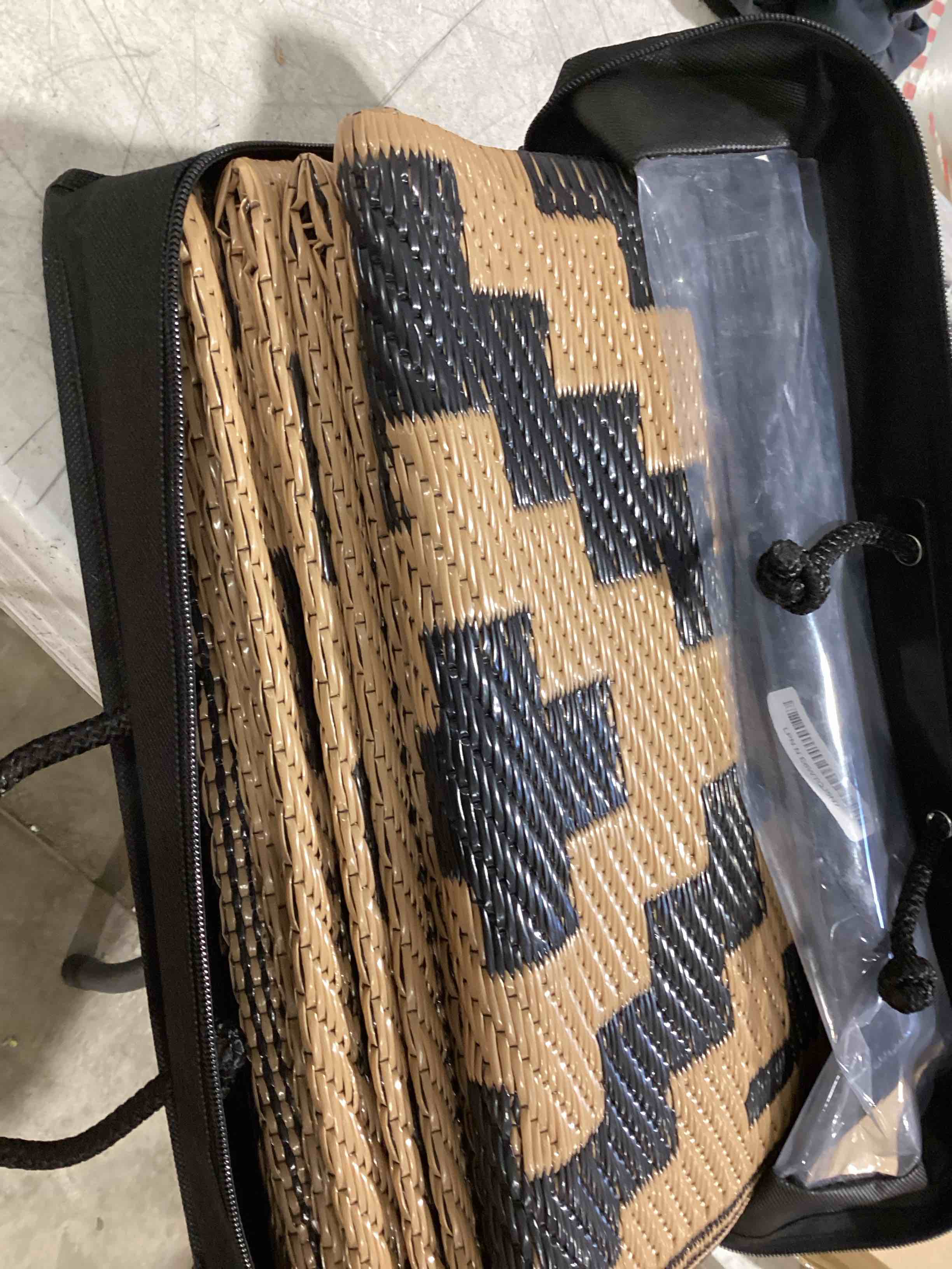 Condition photo showing Good Condition for sand mine reversible mats, plastic straw rug, modern area rug, large floor mat and rug for outdoors, rv, patio, backyard, deck, picnic, beach, trailer, camping, black & brown, 5' x 8' black & brown 5'x 8'