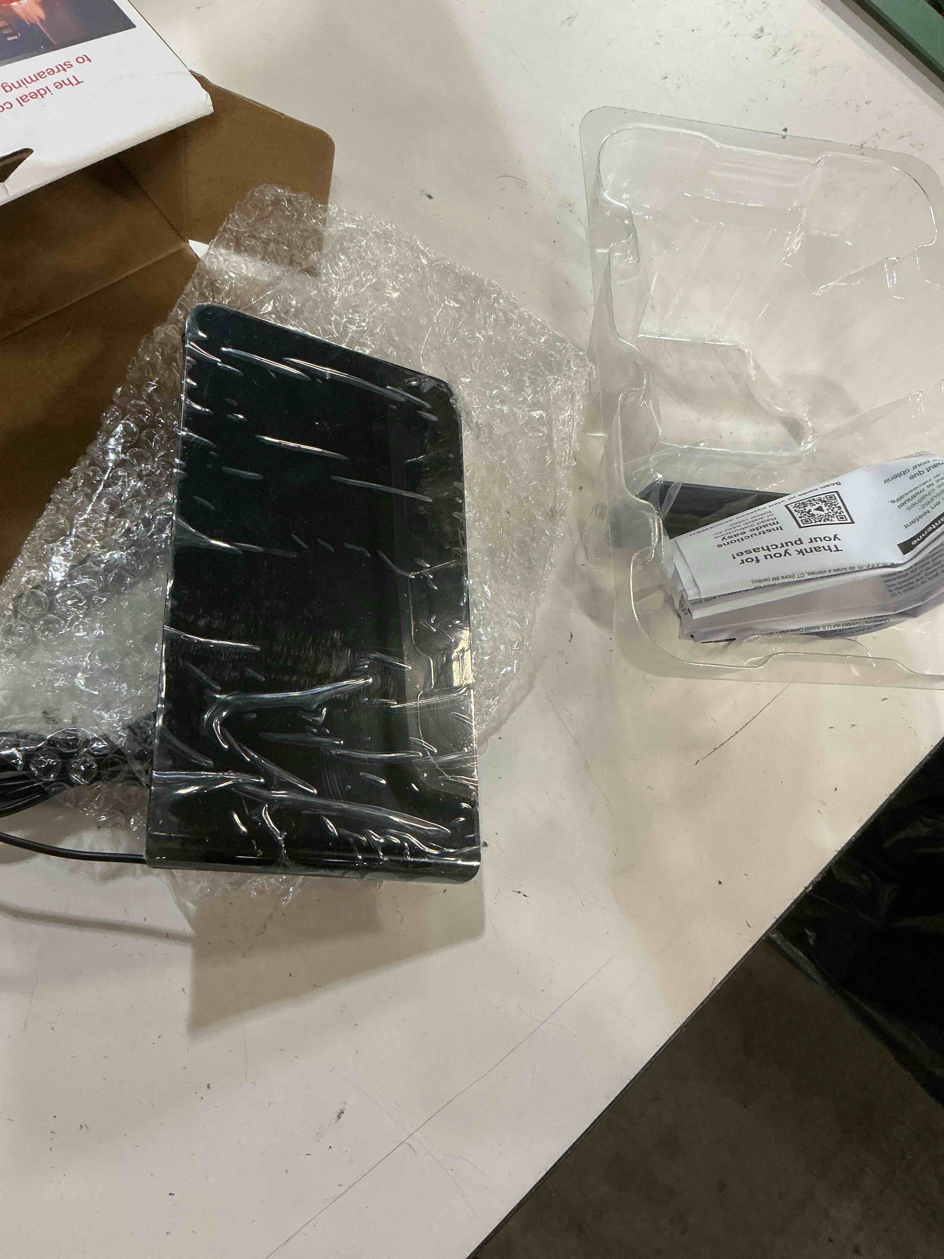 Condition photo showing New/Like New for ge flat panel indoor hdtv antenna  40-mile range  vhf uhf 1080p 4k  33681