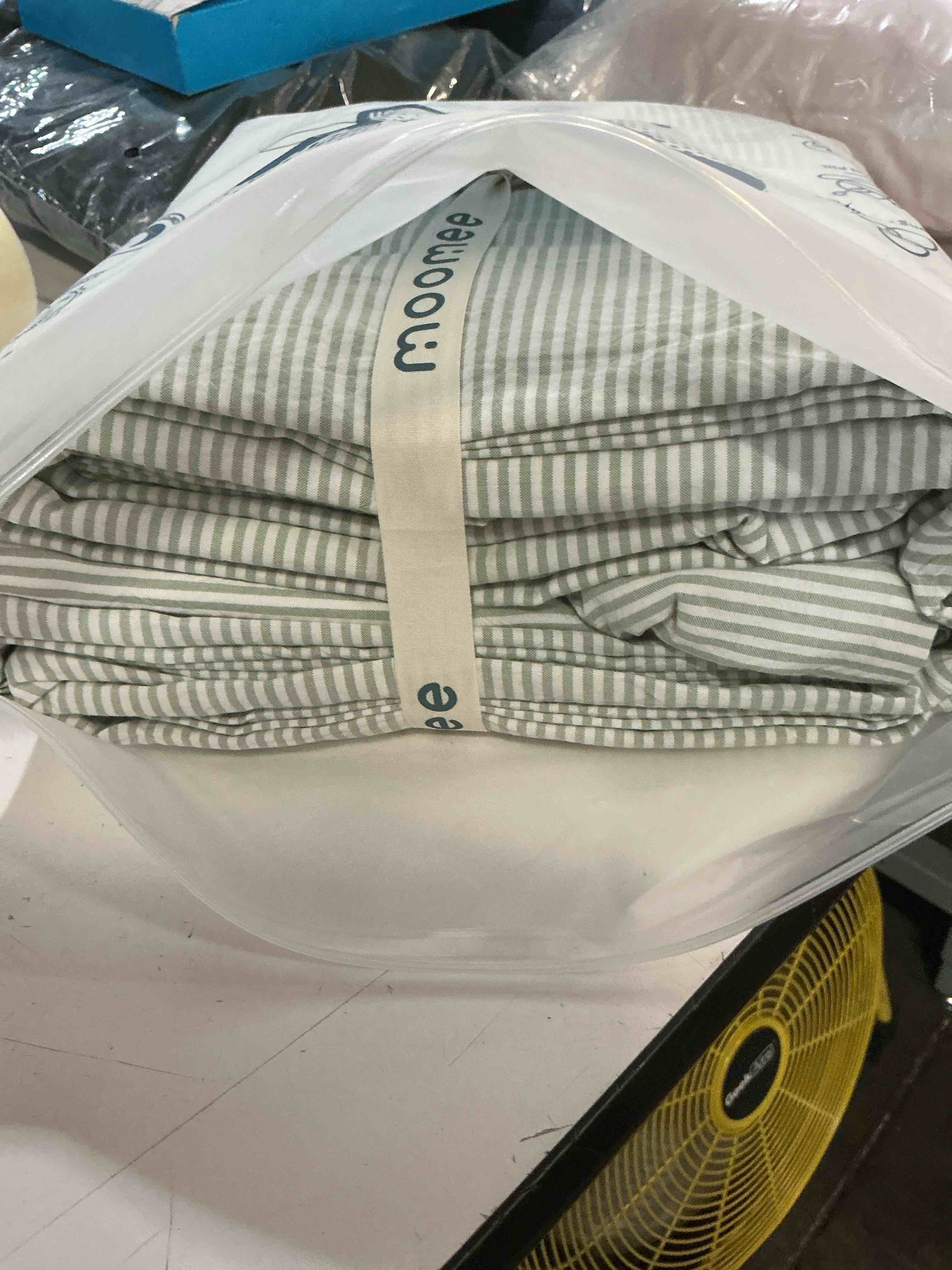 Condition photo showing New/Like New for moomee striped duvet cover set 100% washed cotton linen like textured breathable durable soft comfy (sage green white pinstripes, king 104"x90") pinstripes - sage green/ white (no comforter) king (104"x90")