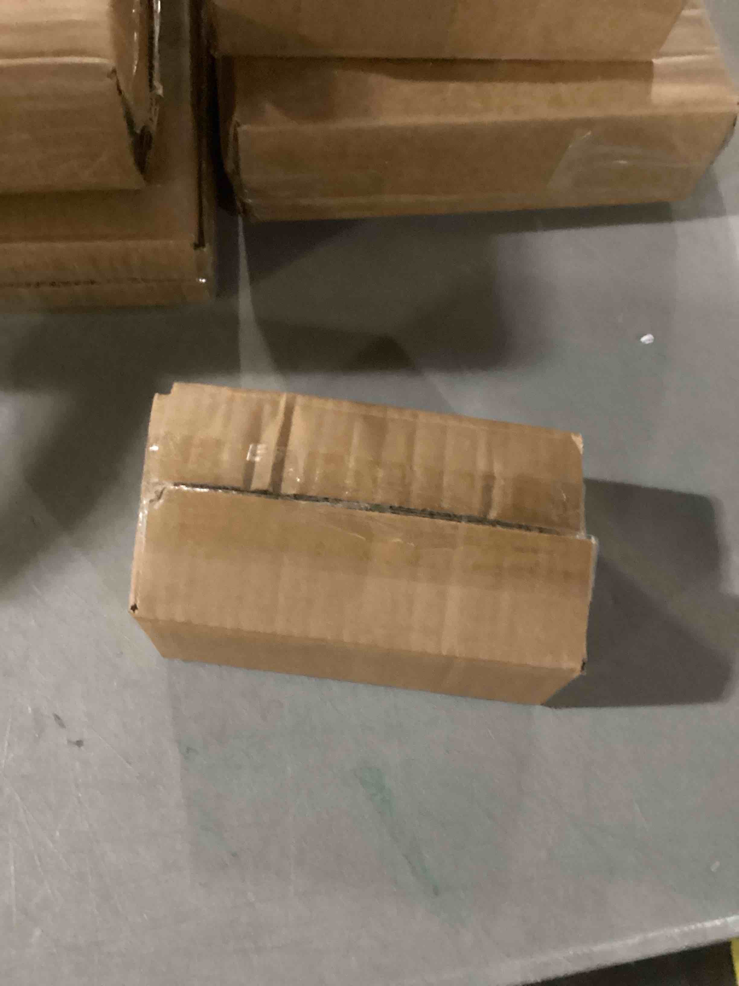 https://s3.amazonaws.com/lotting-images-prod/bidfta/BRN2729111_1746031476262.jpeg