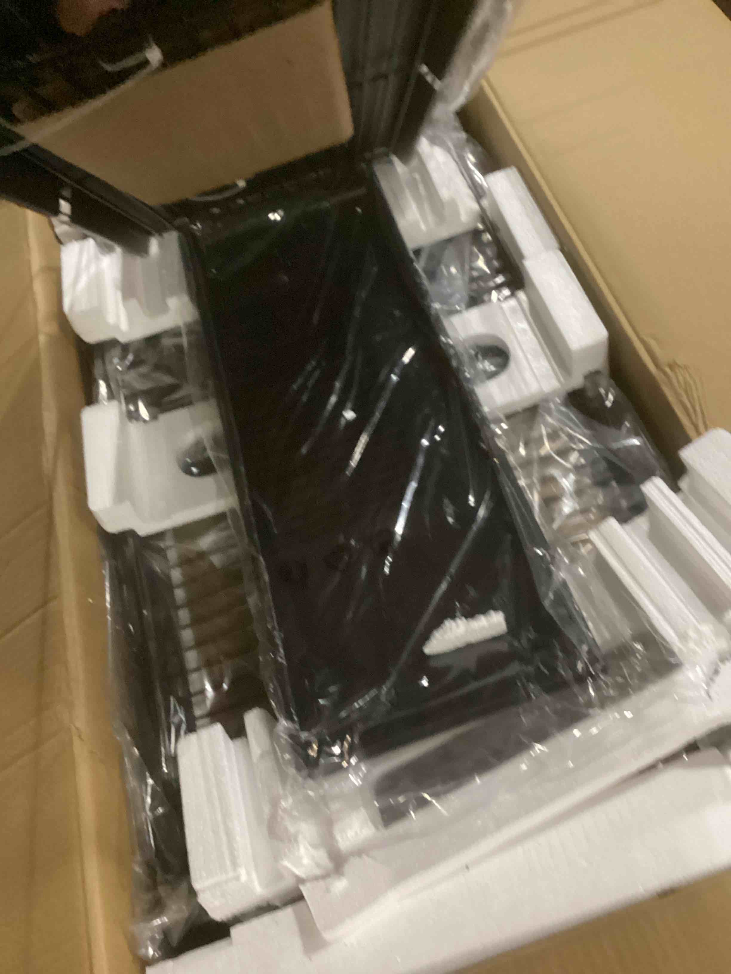 https://s3.amazonaws.com/lotting-images-prod/bidfta/BRN2729335_1746192679151.jpeg