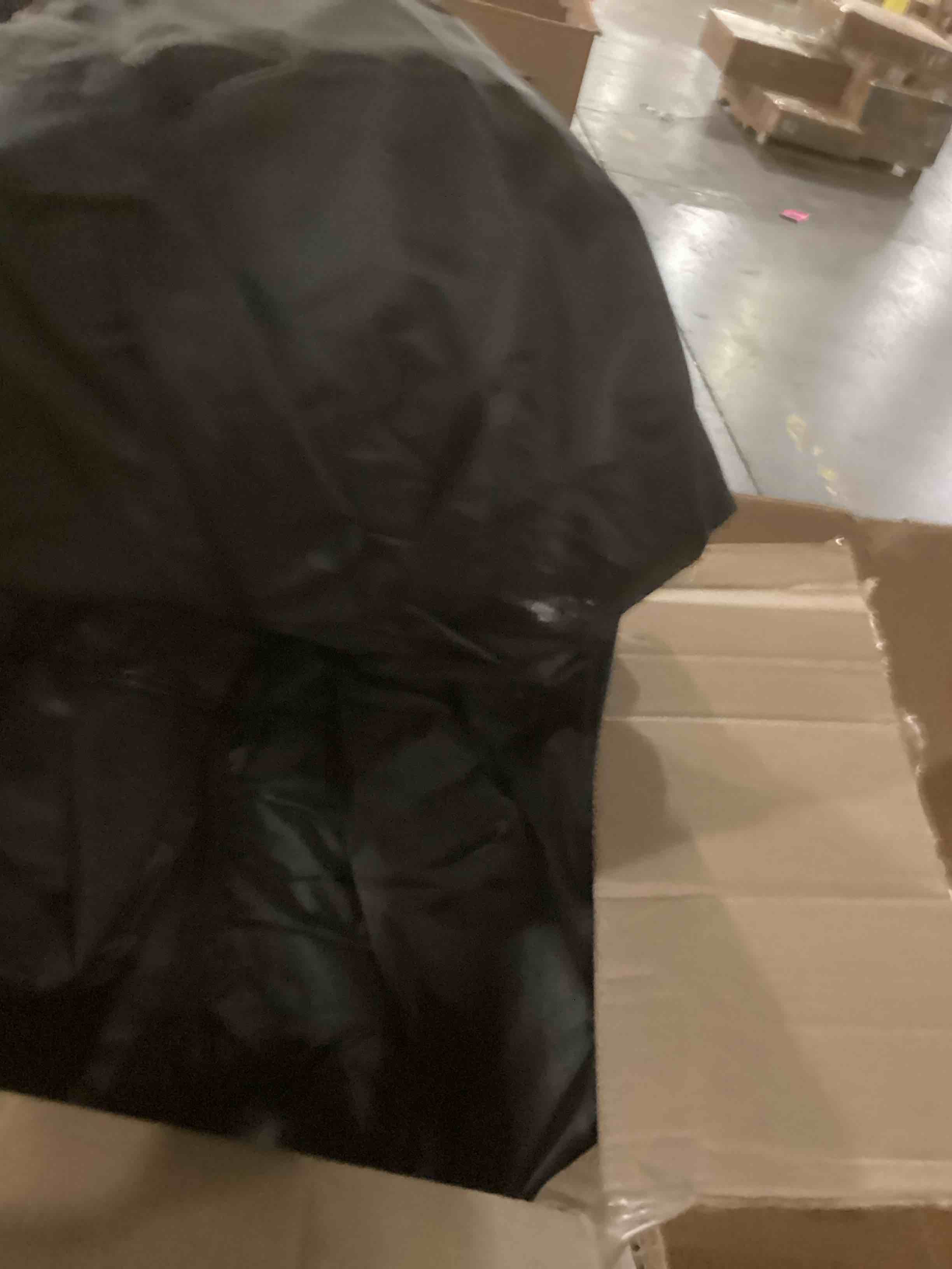 https://s3.amazonaws.com/lotting-images-prod/bidfta/BRN2729432_1746452405404.jpeg