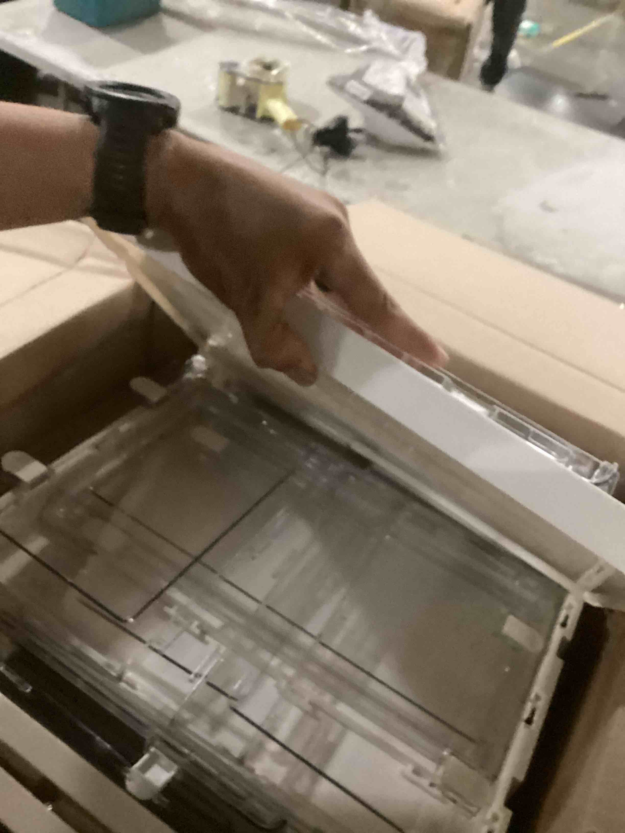 https://s3.amazonaws.com/lotting-images-prod/bidfta/BRN2729506_1746470075774.jpeg