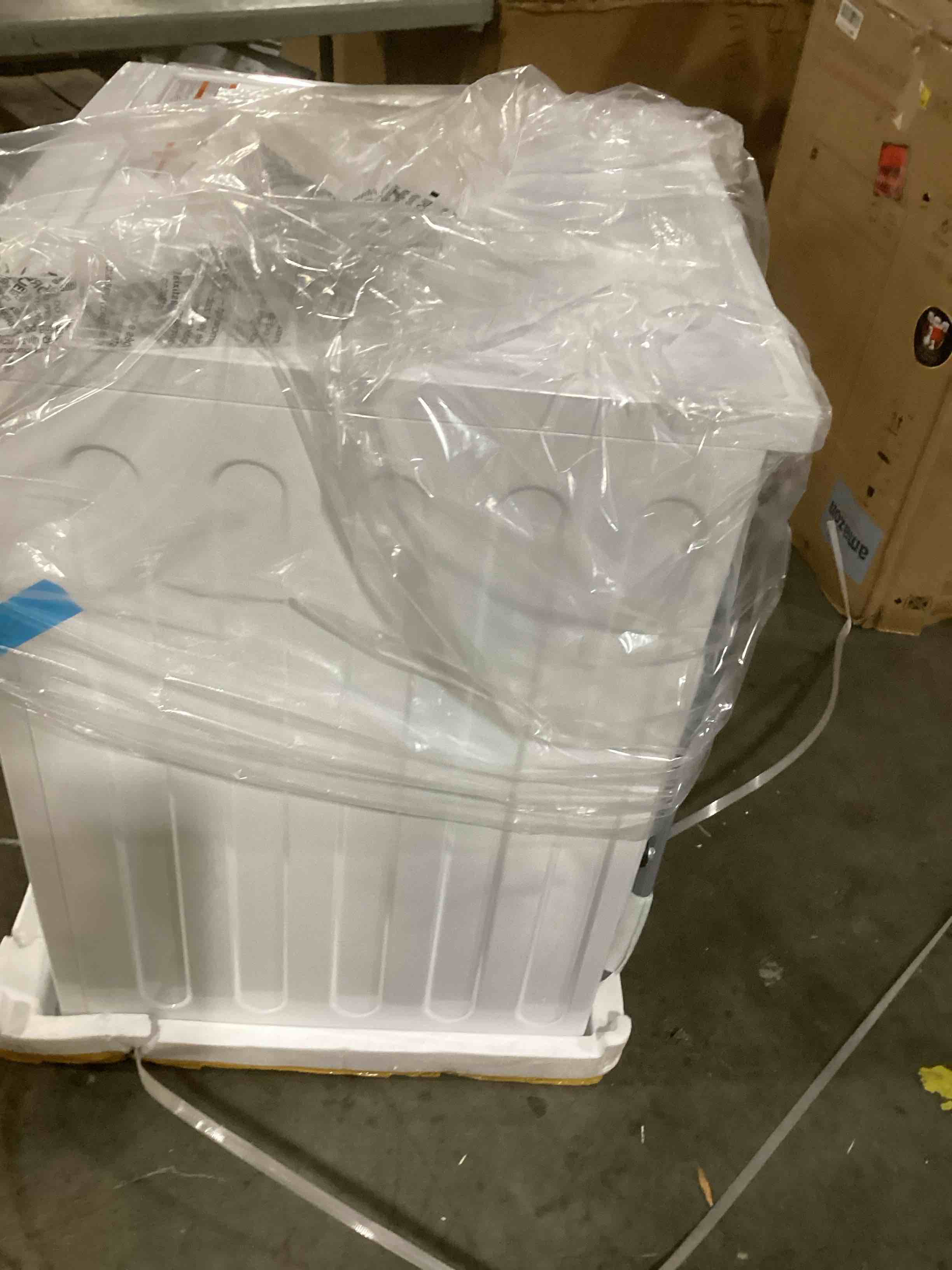 https://s3.amazonaws.com/lotting-images-prod/bidfta/BRN2729680_1746729367777.jpeg