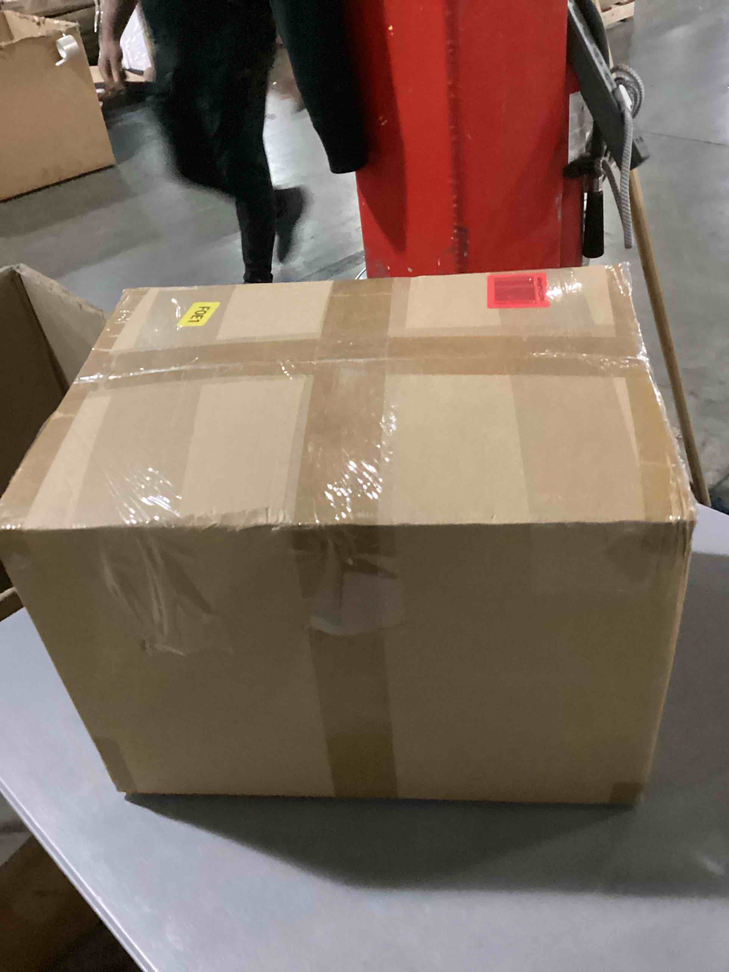 https://s3.amazonaws.com/lotting-images-prod/bidfta/BRN2731612_1746448433424.jpeg