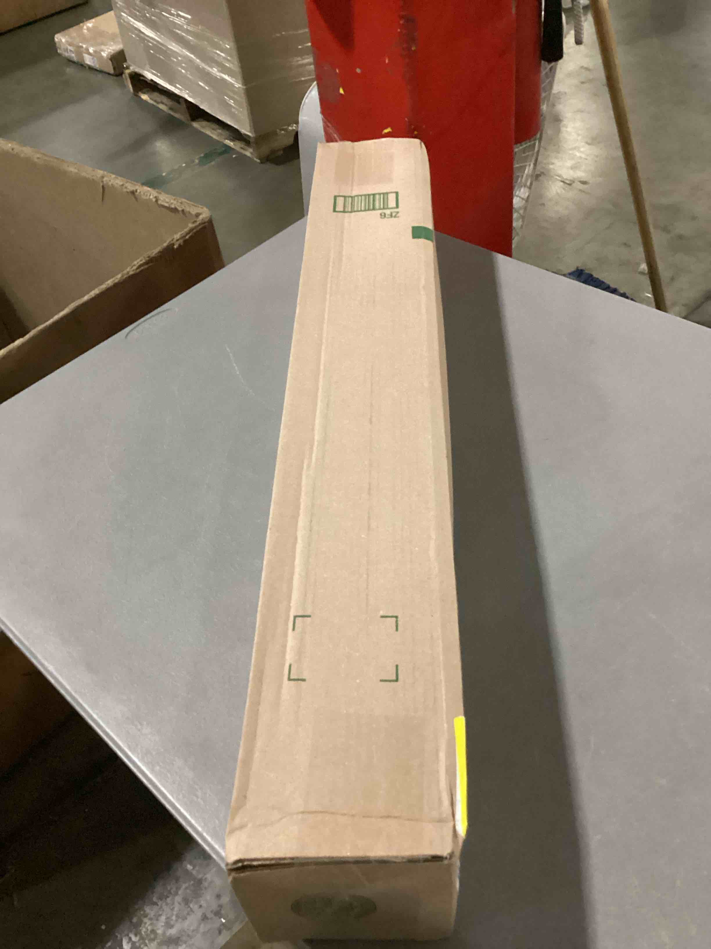 https://s3.amazonaws.com/lotting-images-prod/bidfta/BRN2731632_1746449825953.jpeg