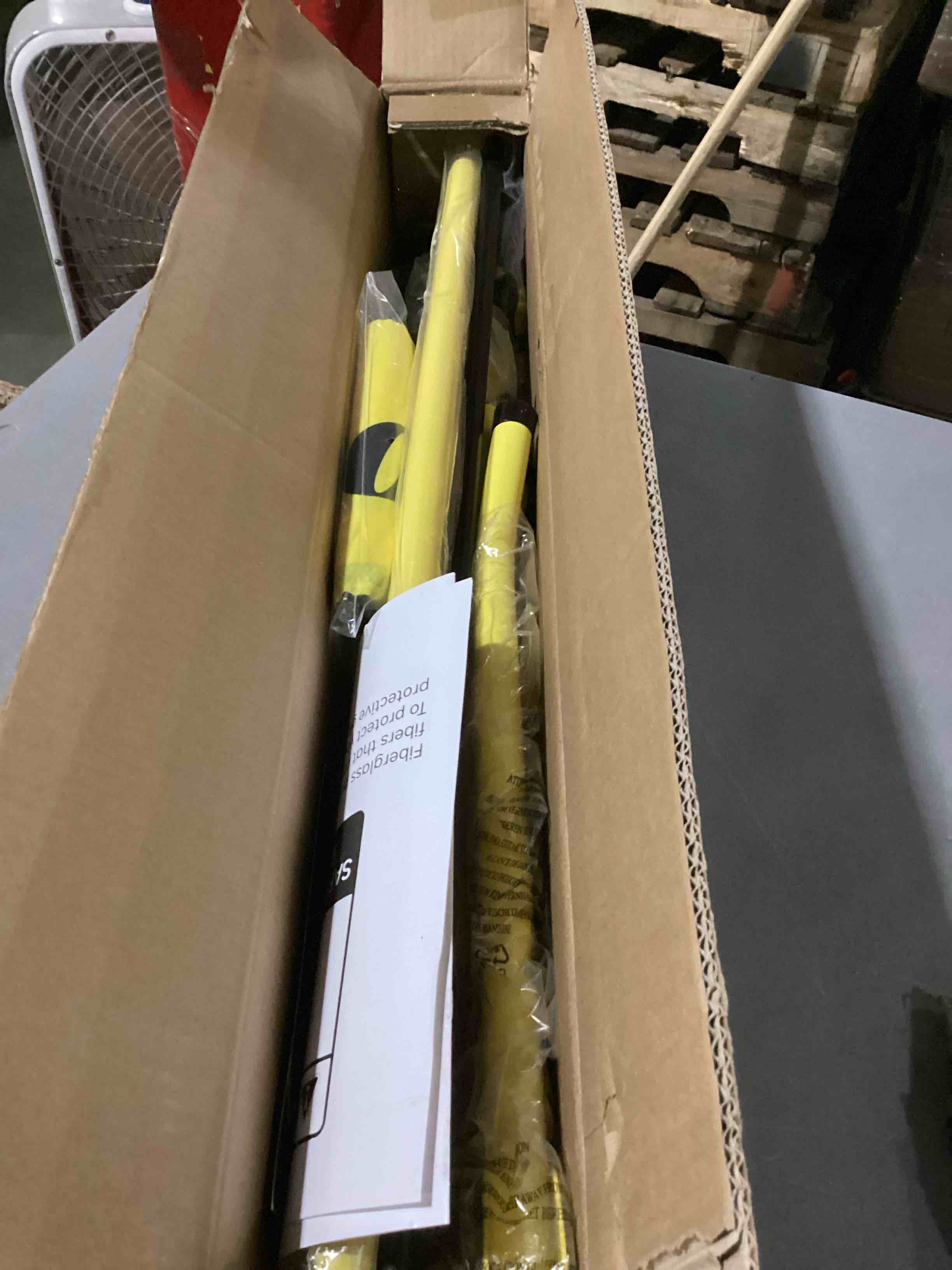 https://s3.amazonaws.com/lotting-images-prod/bidfta/BRN2731820_1746534528778.jpeg